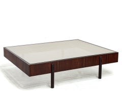 Table basse rectangulaire Adi, 2019, inspirée des années 60, design brésilien