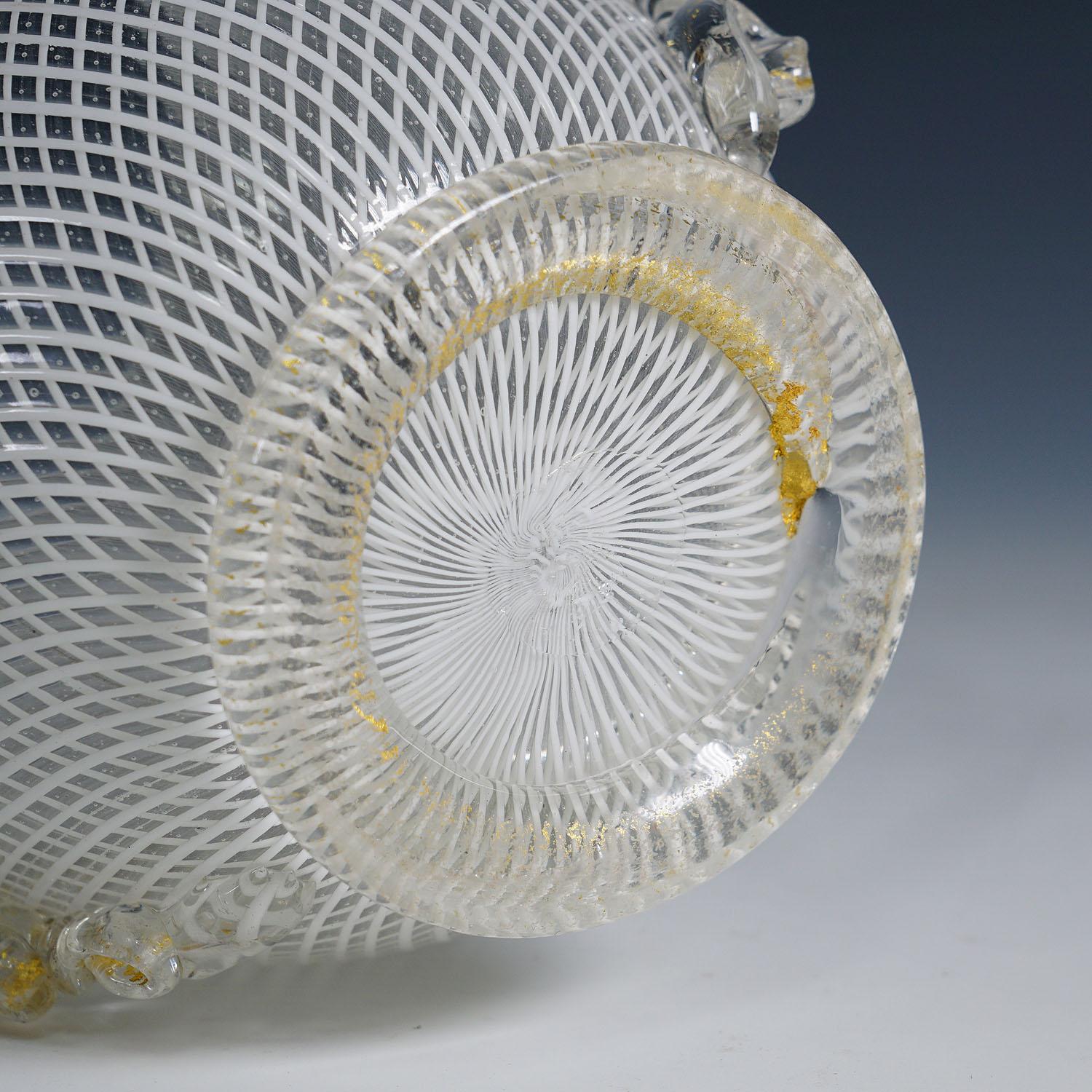 Reticello Art Glass Vase by Dino Martens for Aureliano Toso (attr.) Murano 4