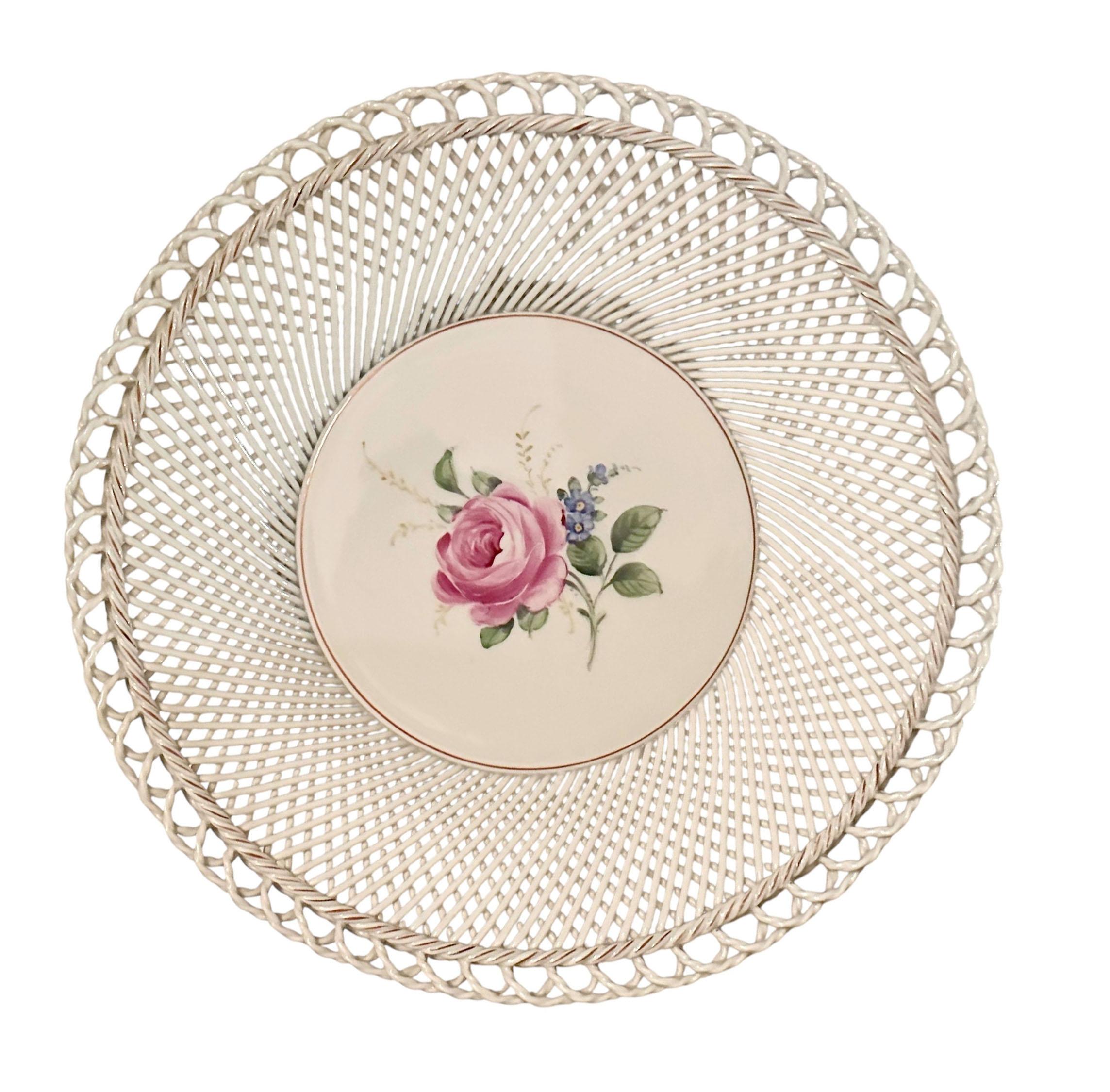 Reticulated German Porcelain Bowl For Sale 2