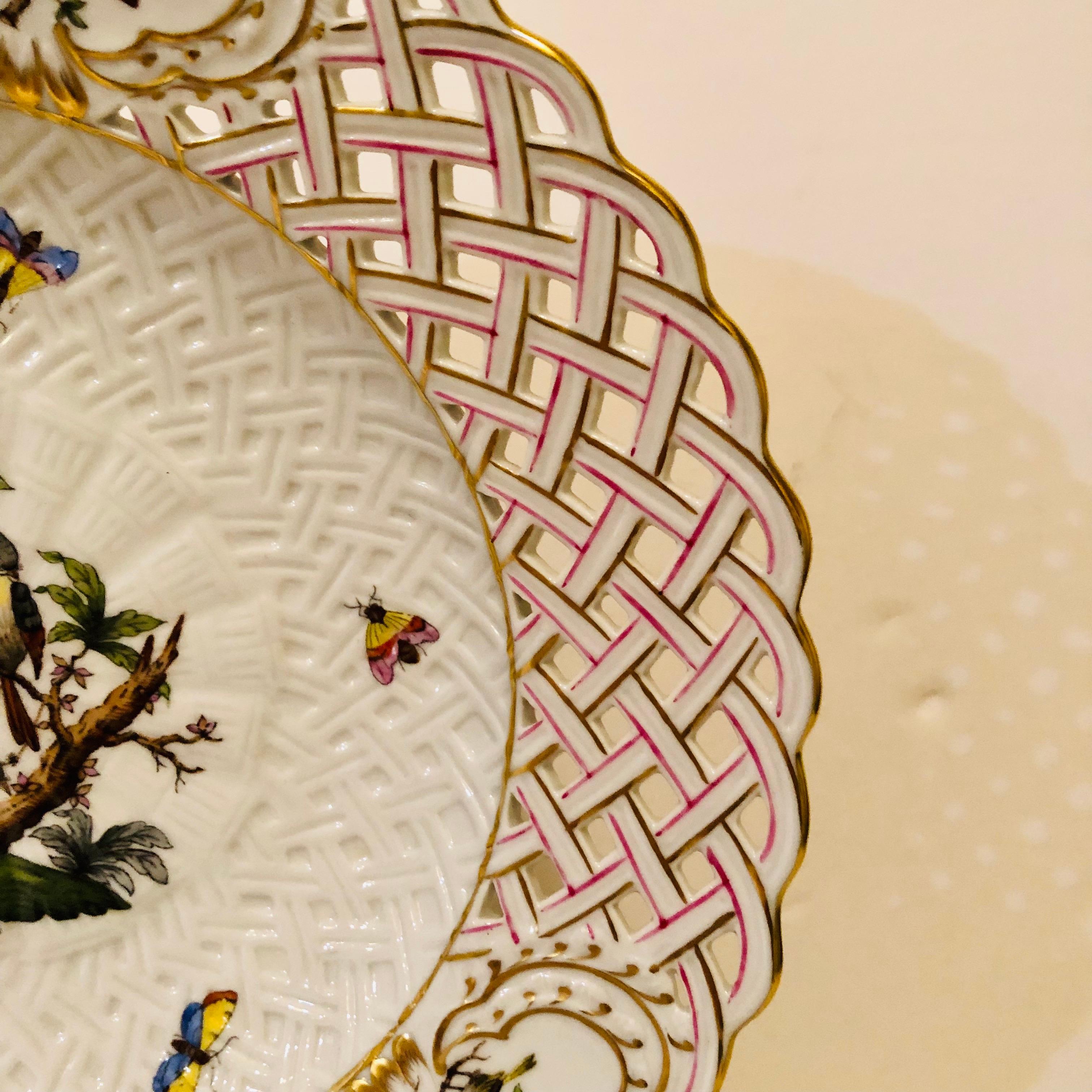 Hand-Painted Reticulated Herend Rothschild Bird Plate with a Central Painting of Two Birds