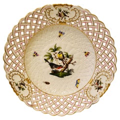 Used Reticulated Herend Rothschild Bird Plate with a Central Painting of Two Birds