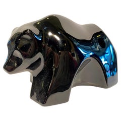 Figurine d'ours moderniste en cristal noir de Baccarat France (retraité)