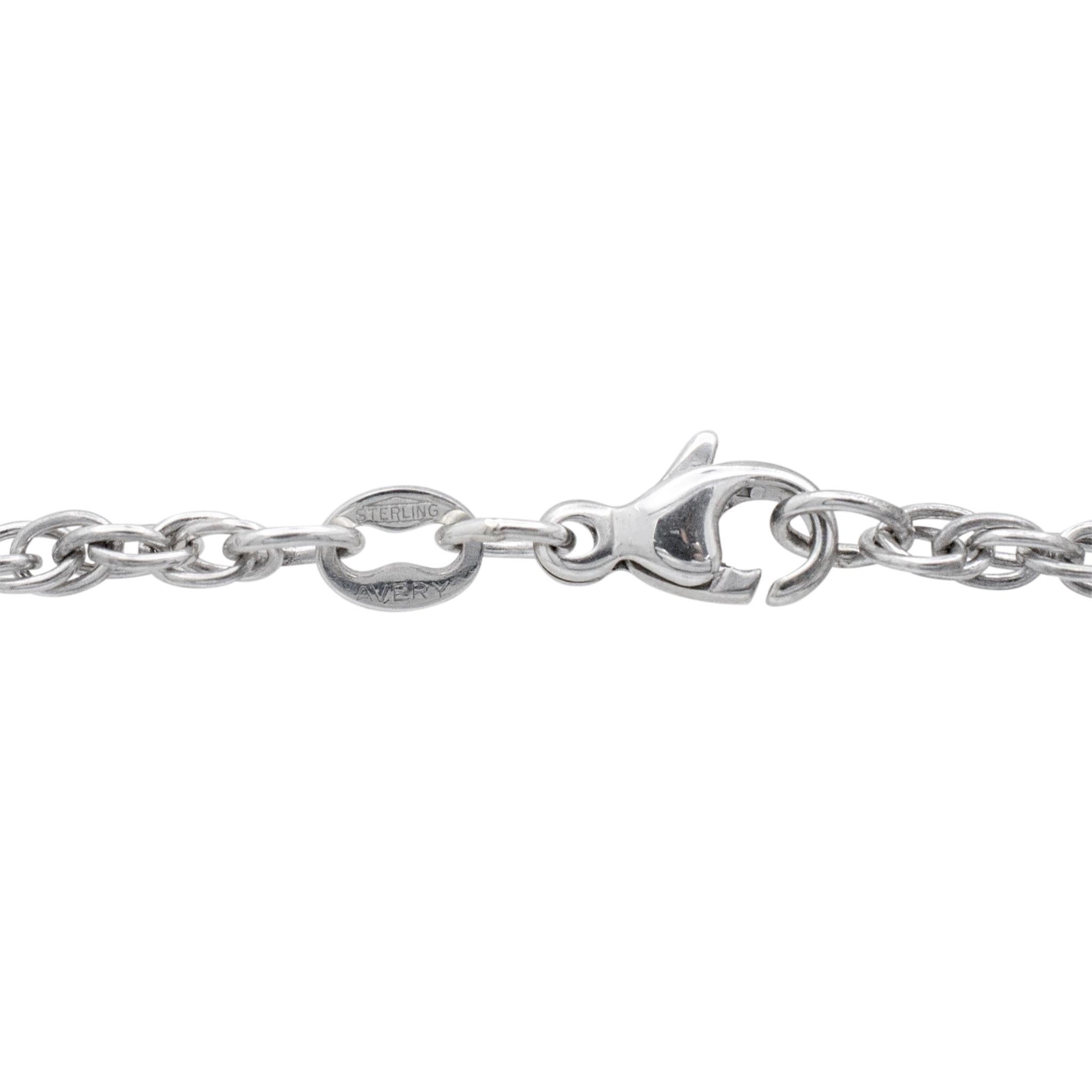Donna James Avery in pensione, collana in argento 925 con ciondolo a forma di albero con due colombe e cuori in vendita