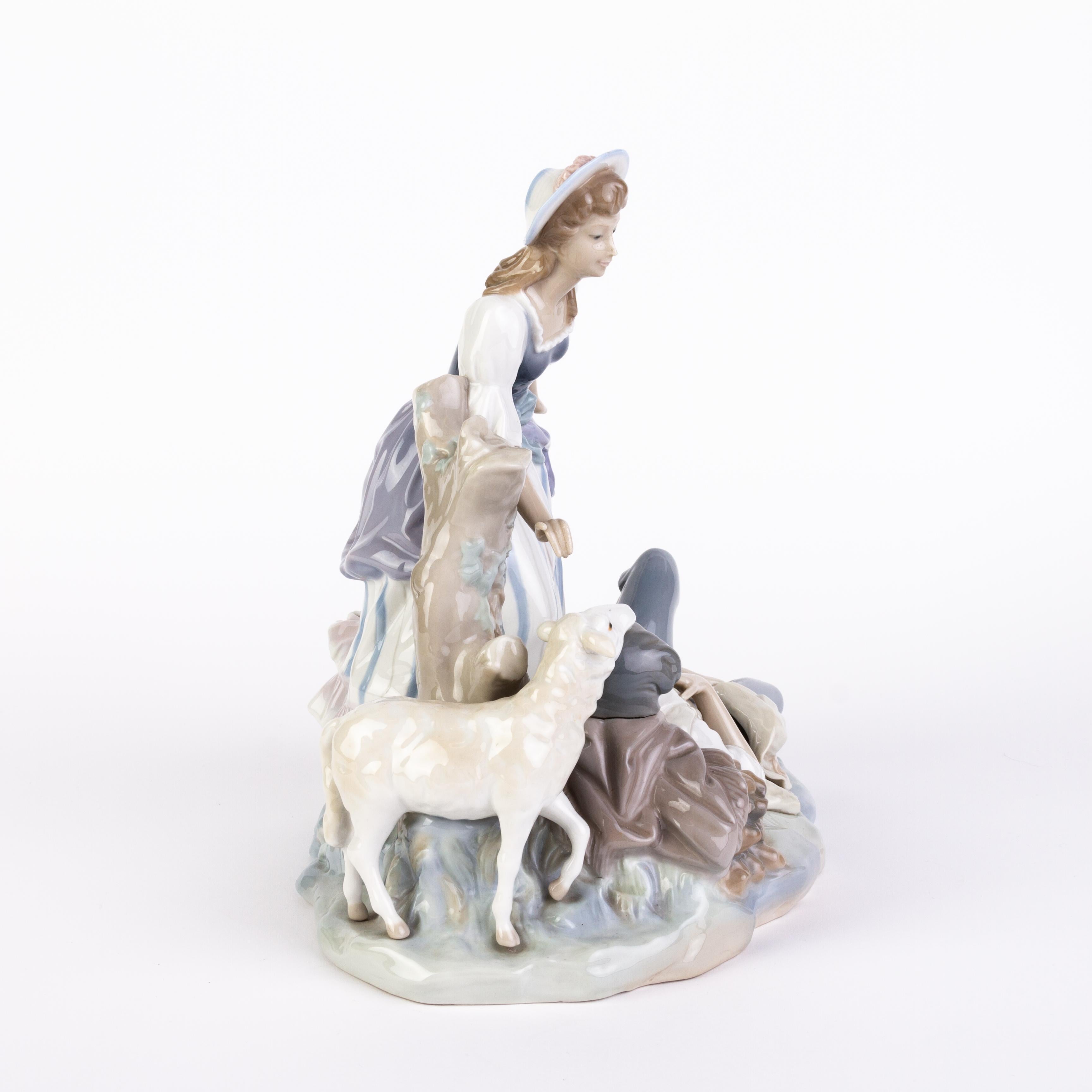 Retired Lladro Fine Porcelain Sculpture Figure Group 