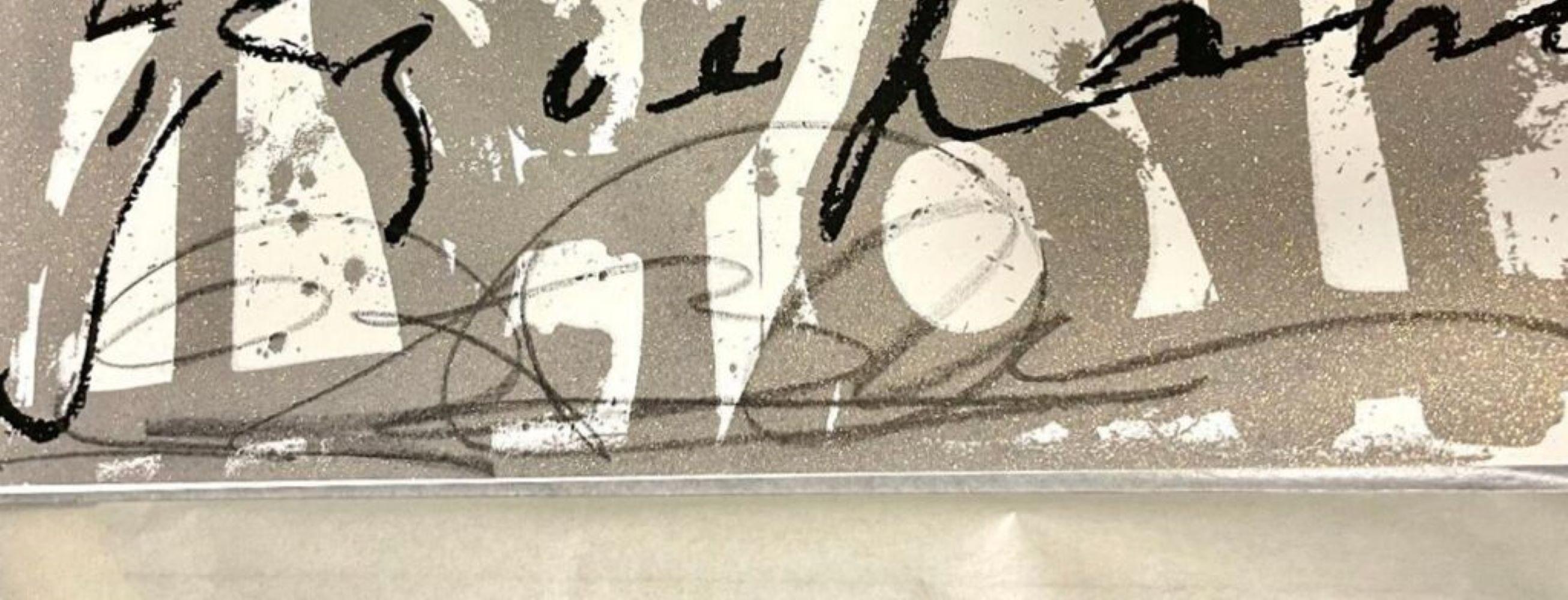 Madre (Mère), éblouissante sérigraphie avec cristallina (poussière de diamant) signée à la main/n  - Art urbain Mixed Media Art par RETNA