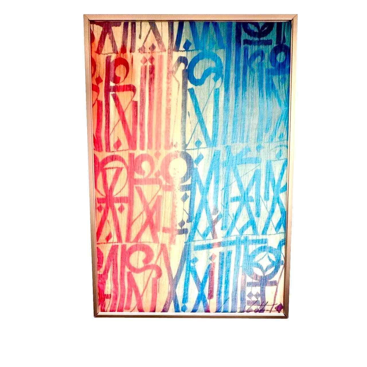 RETNA - Water Colours of Graffiti LV Collection'S, 2013

RETNA (Marquis Lewis), der international bekannte Straßenkünstler, dessen charakteristische Hieroglyphen bei Sammlern auf beiden Seiten des Atlantiks sehr begehrt sind

Das berühmte