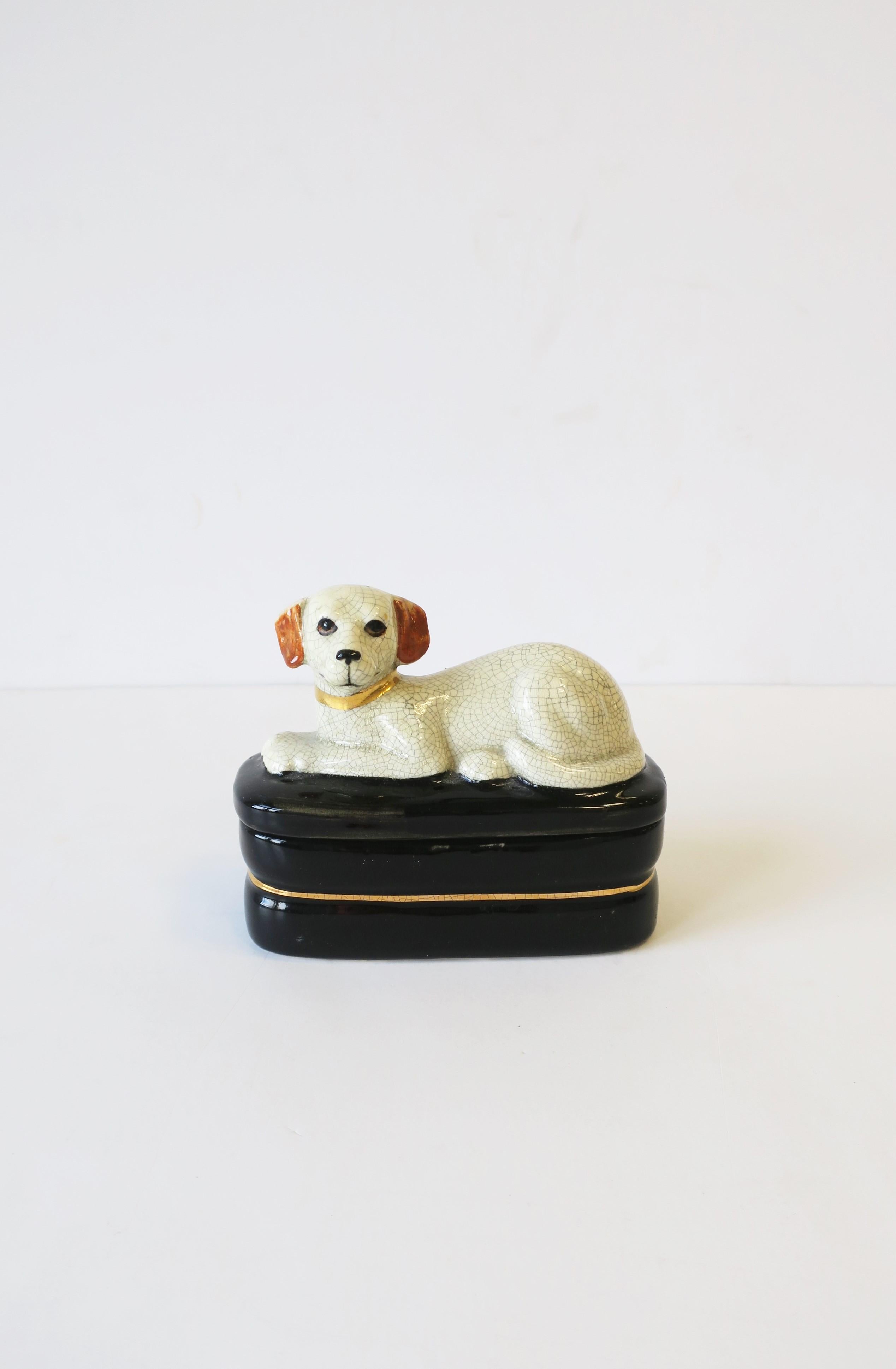 Retriever Dog Trinket or Jewelry Box In Good Condition In New York, NY