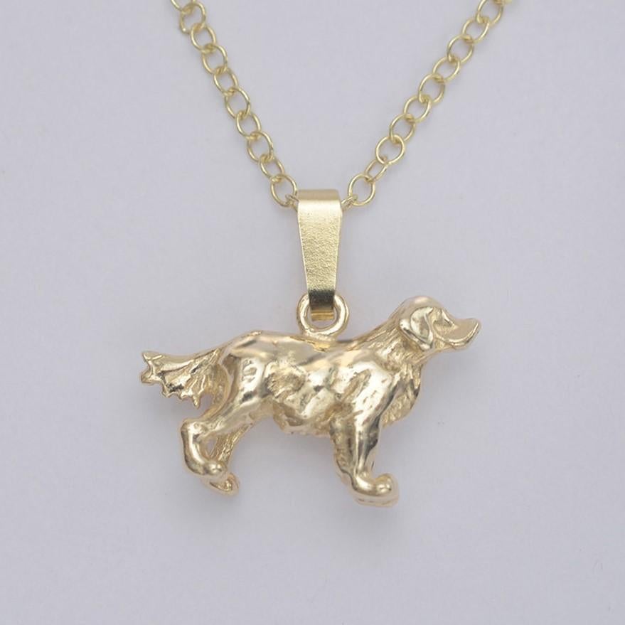 Contemporary Retriever Pendant in Solid 9K Gold For Sale