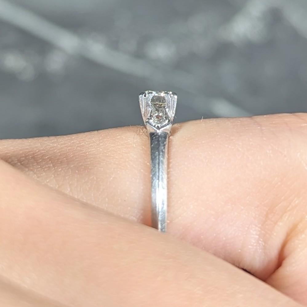 Retro 0.30 CTW Old European Cut Diamond Platinum  Vintage Engagement Ring  For Sale 6