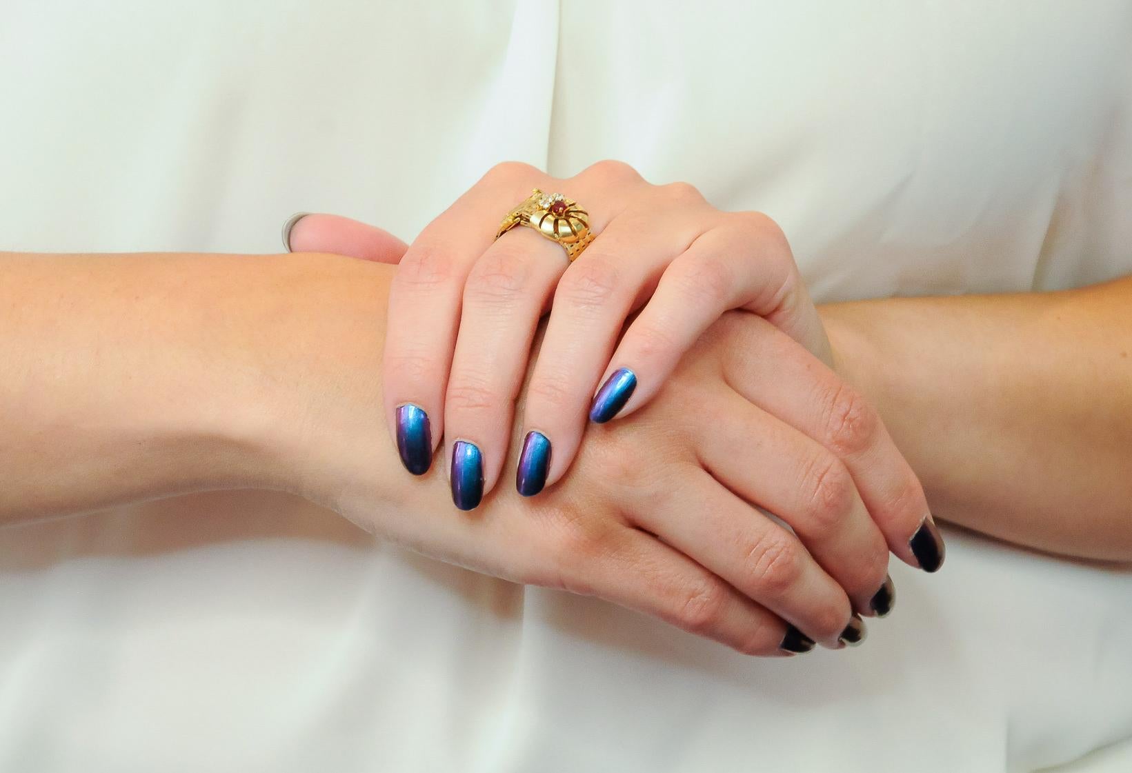 Retro 0.40 Carat Diamond Ruby 14 Karat Gold Buckle Ring 10