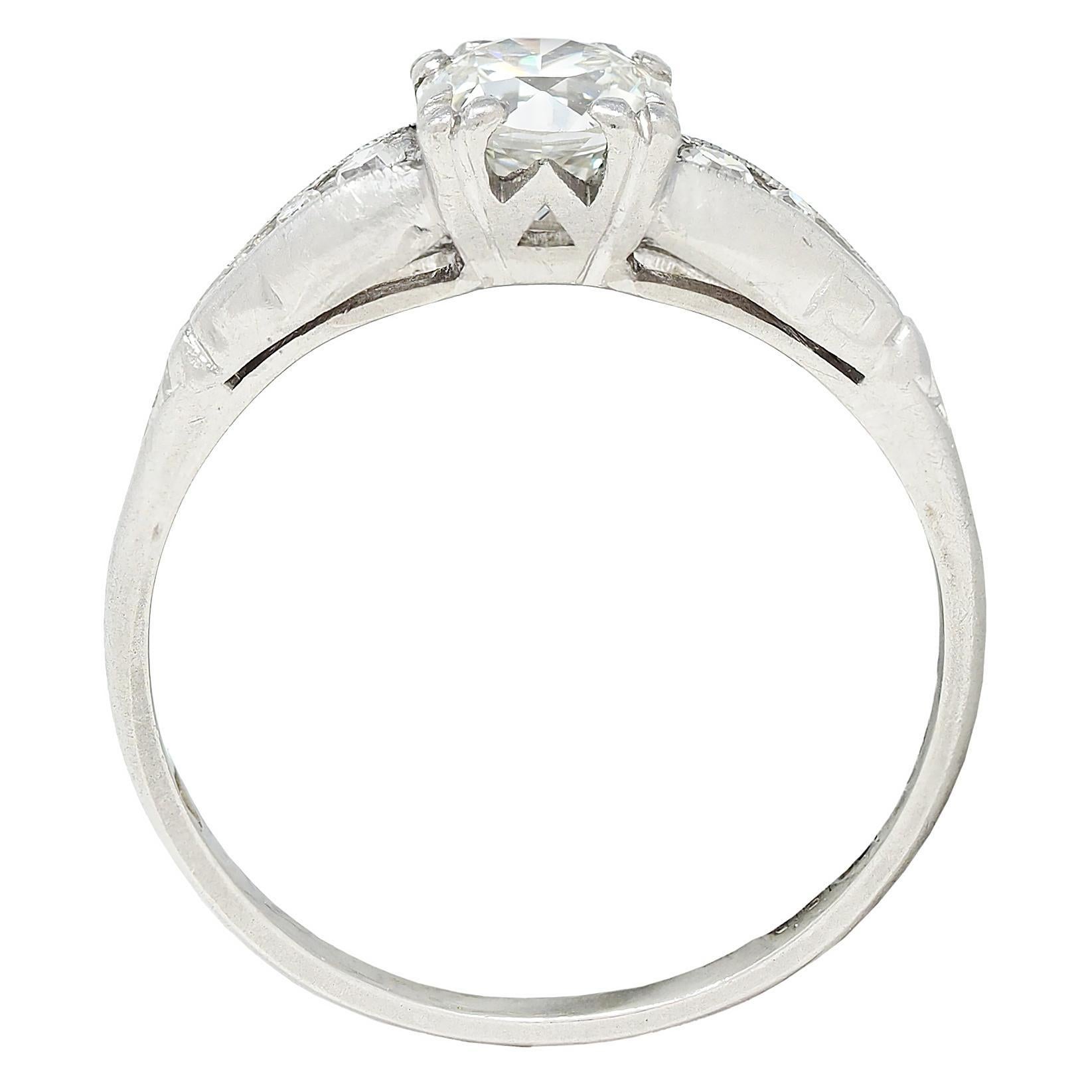 Anello di fidanzamento vintage in platino con diamante retrò da 0.55 CTW in vendita 1