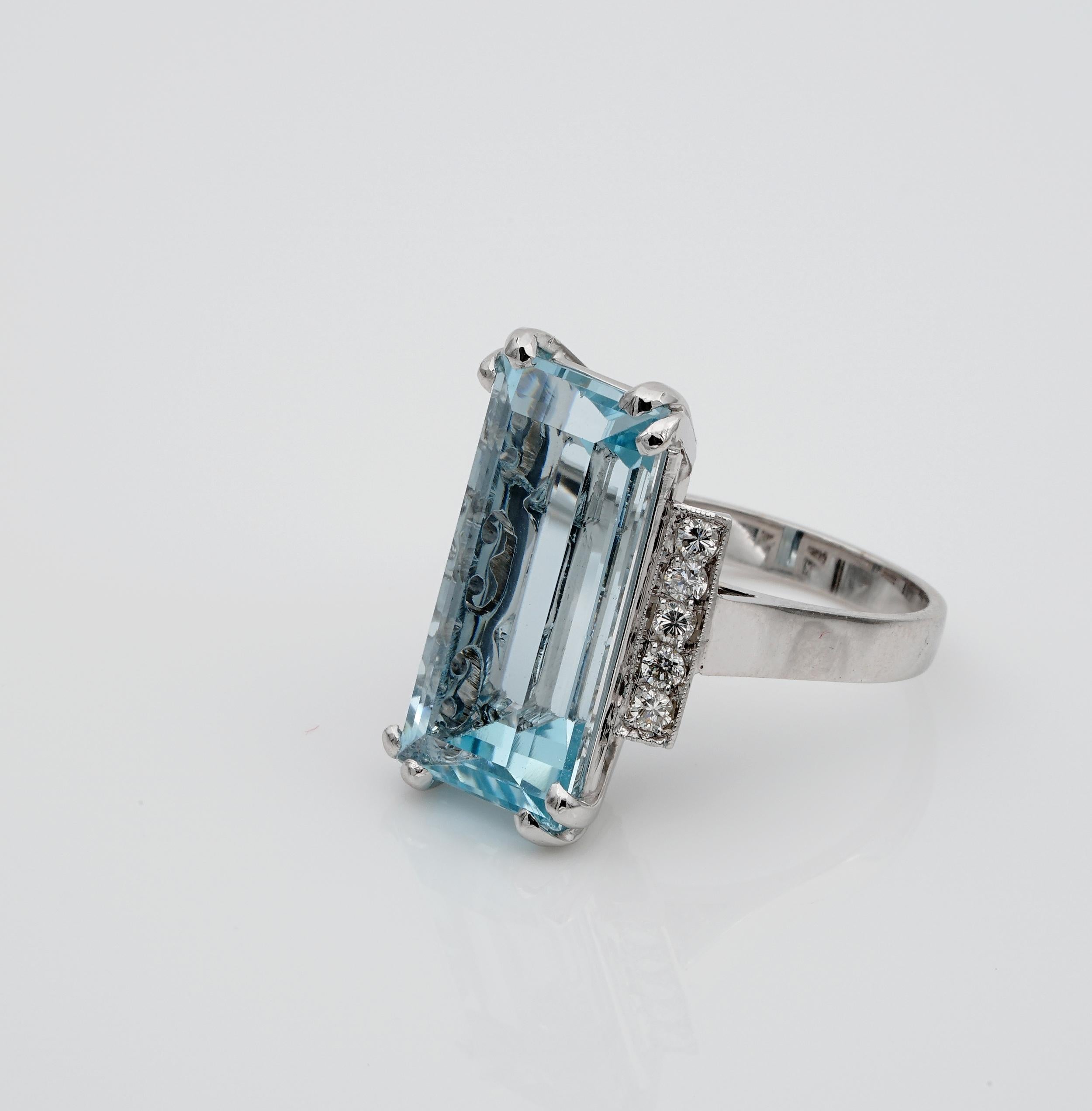 Retro 10,00 Karat Aquamarin Diamant 18 Kt Ring für Damen oder Herren im Angebot