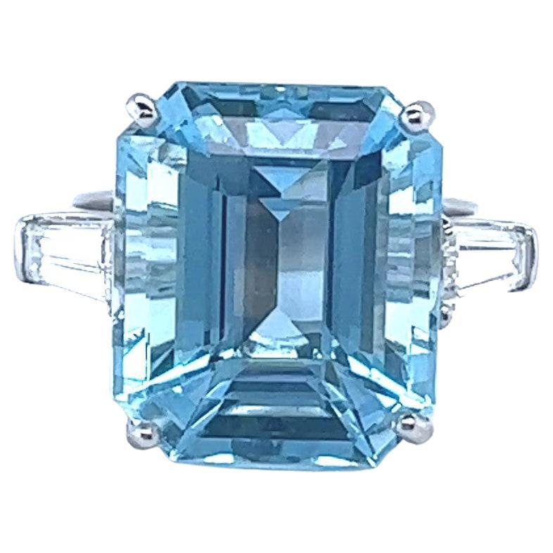 Retro 10.58 Carats Aquamarine Diamond Platinum Ring