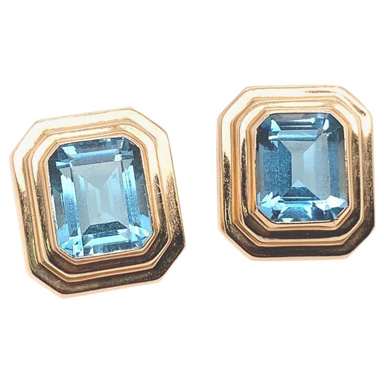 Retro 12 Carat Gold Natural Emerald Cut Blue Topaz Gem Stone Earrings circa 1970 For Sale