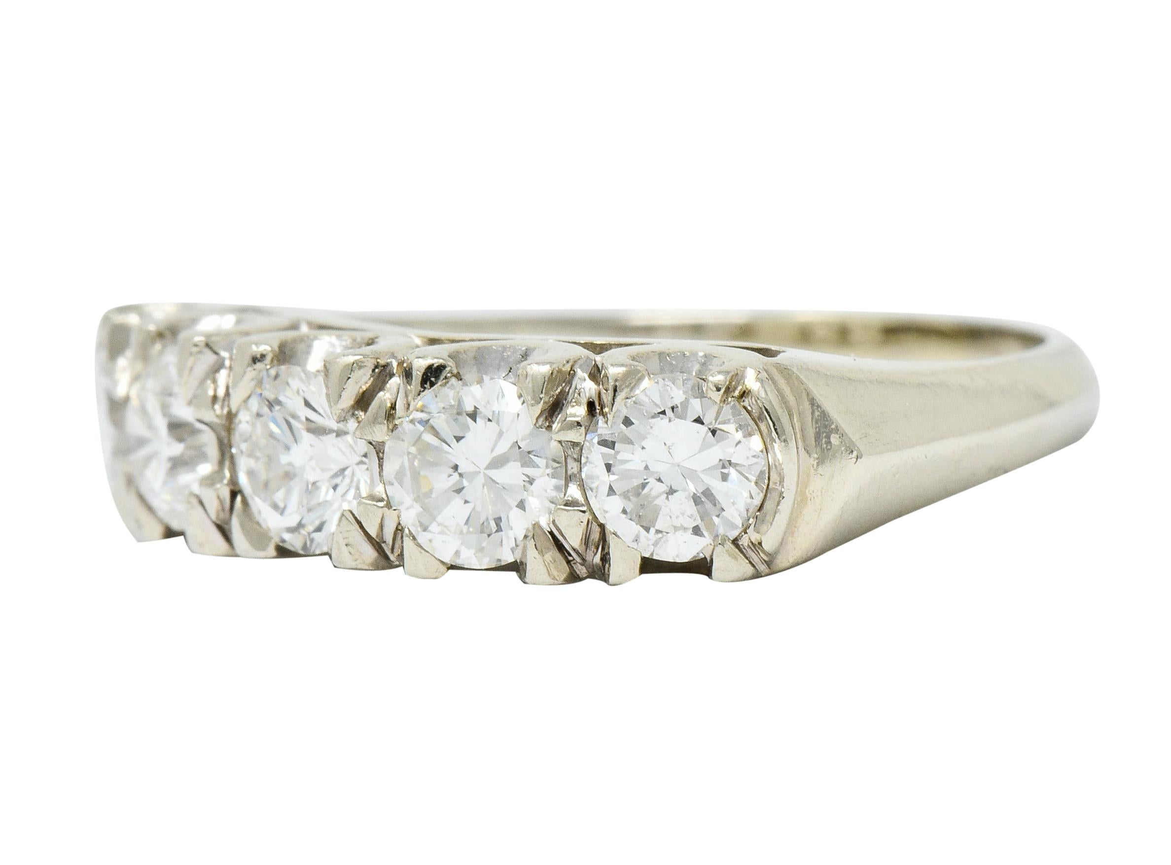Retro 1.25 Carat Diamond 14 Karat White Gold Fishtail Band Ring 1