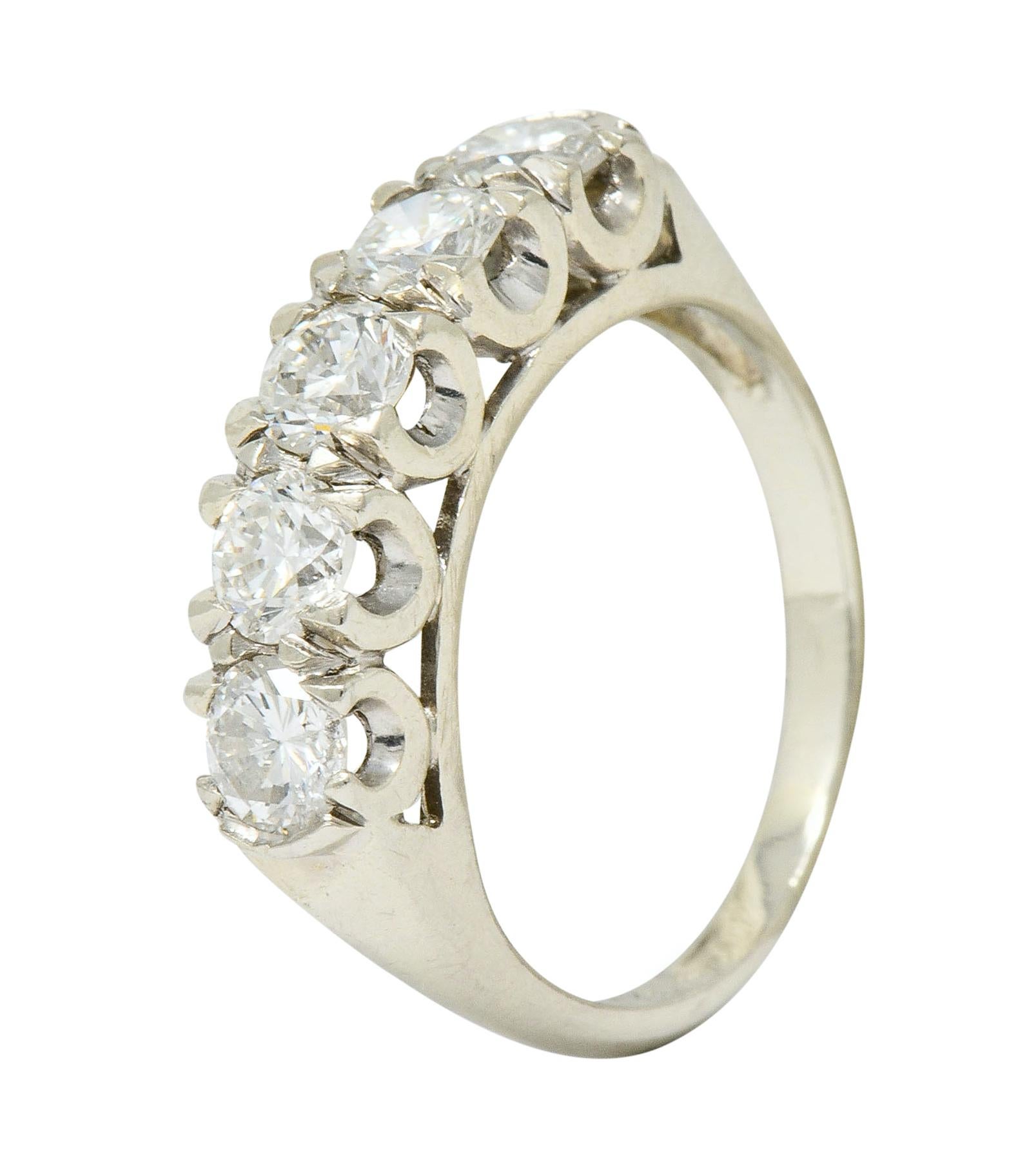 Retro 1.25 Carat Diamond 14 Karat White Gold Fishtail Band Ring 4