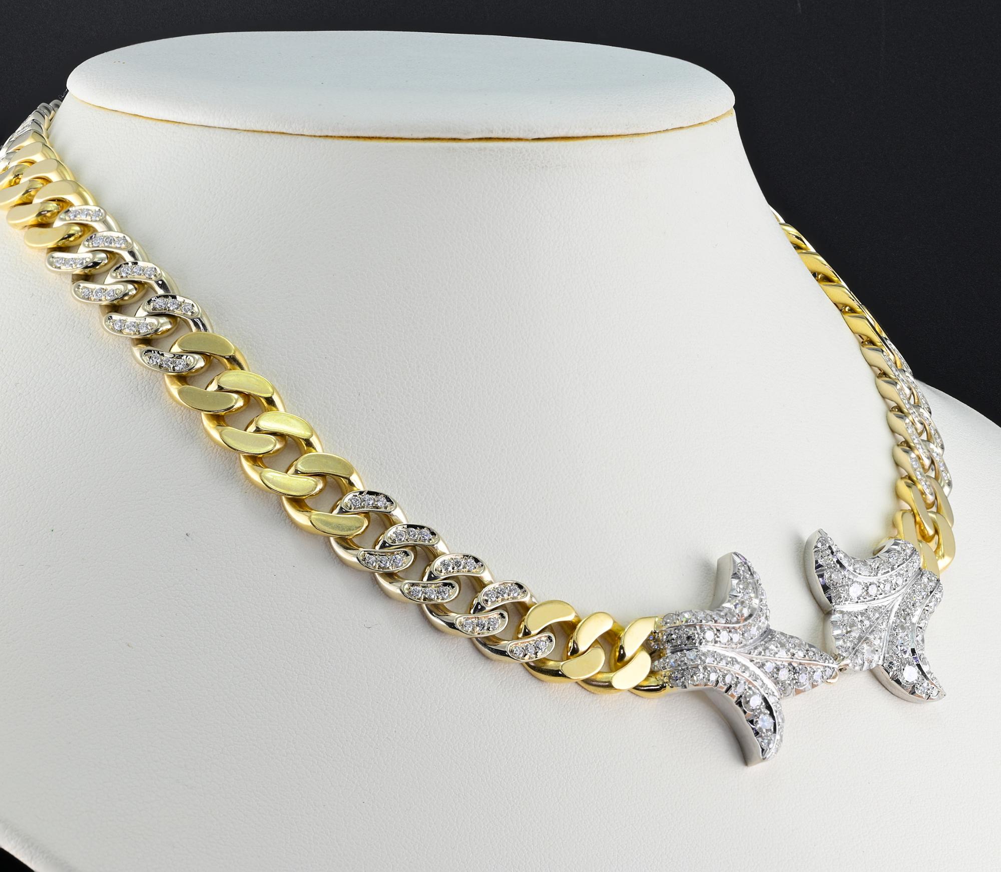 Retro 13.30 Ct Diamond Fleur De Lys Curb 18 KT Platinum Necklace In Good Condition For Sale In Napoli, IT