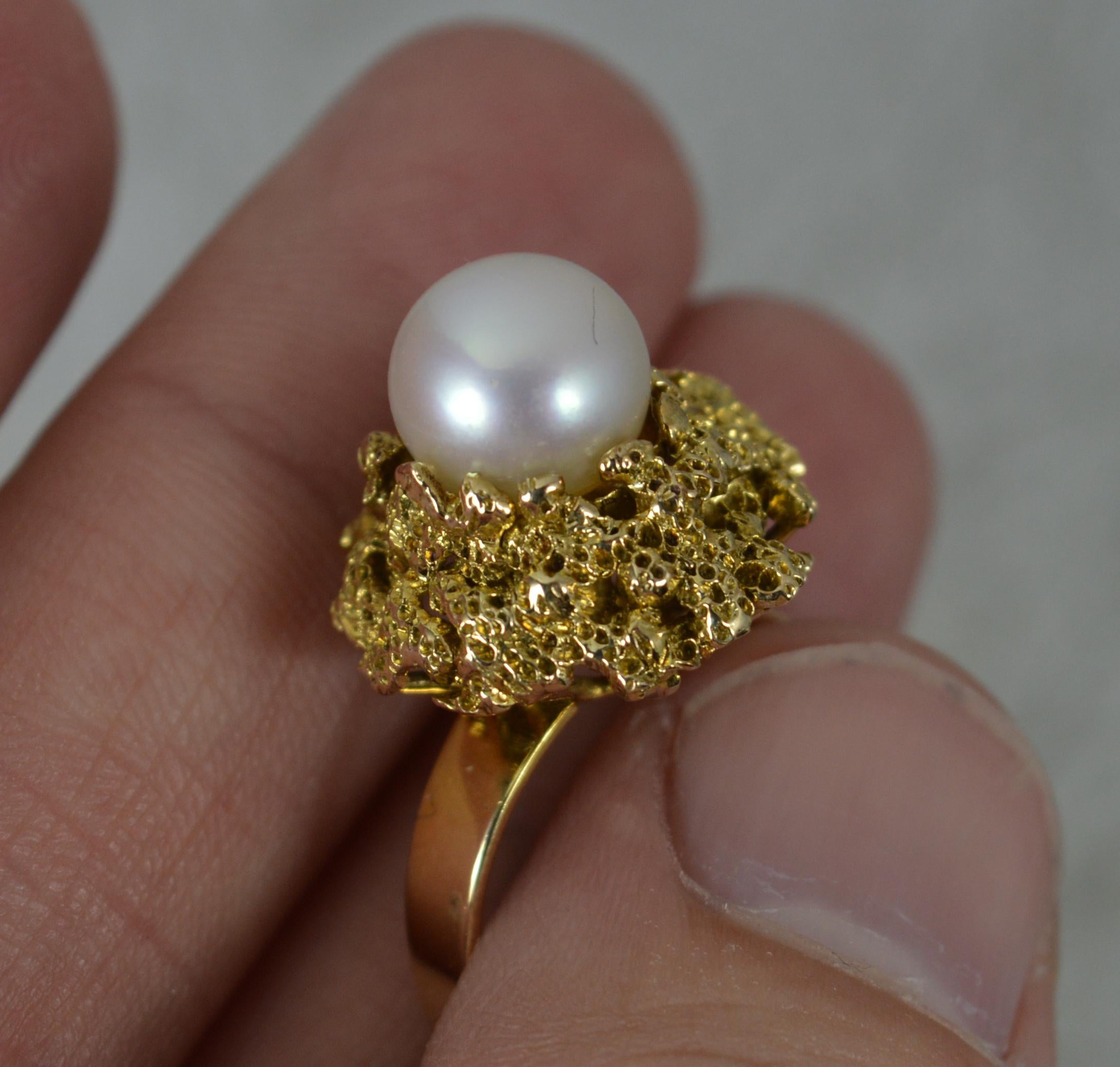 Retro 14 Carat Yellow Gold and Single Pearl Solitaire Ring 1