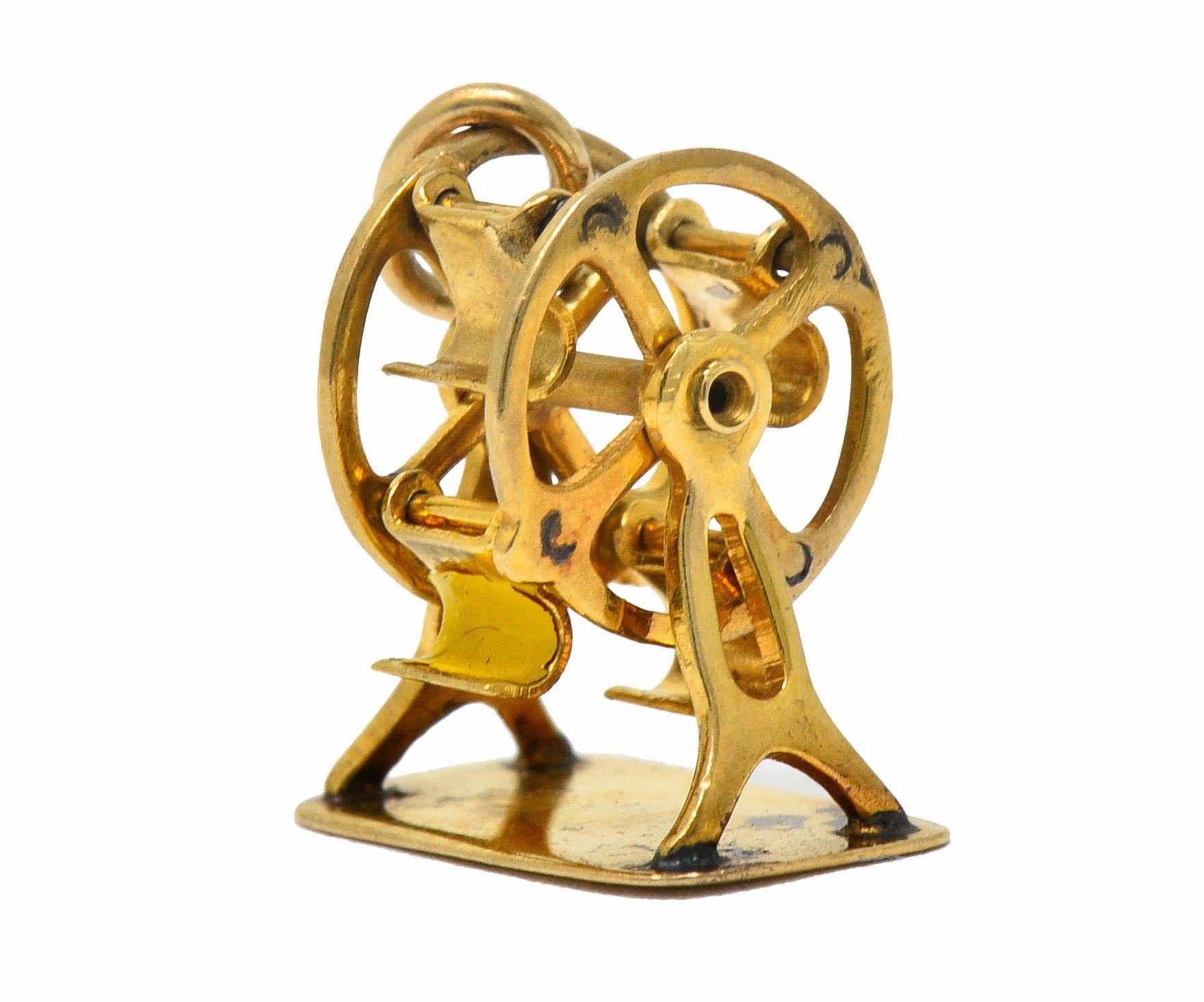 Retro 14 Karat Gold Rotating Ferris Wheel Charm, circa 1950 3