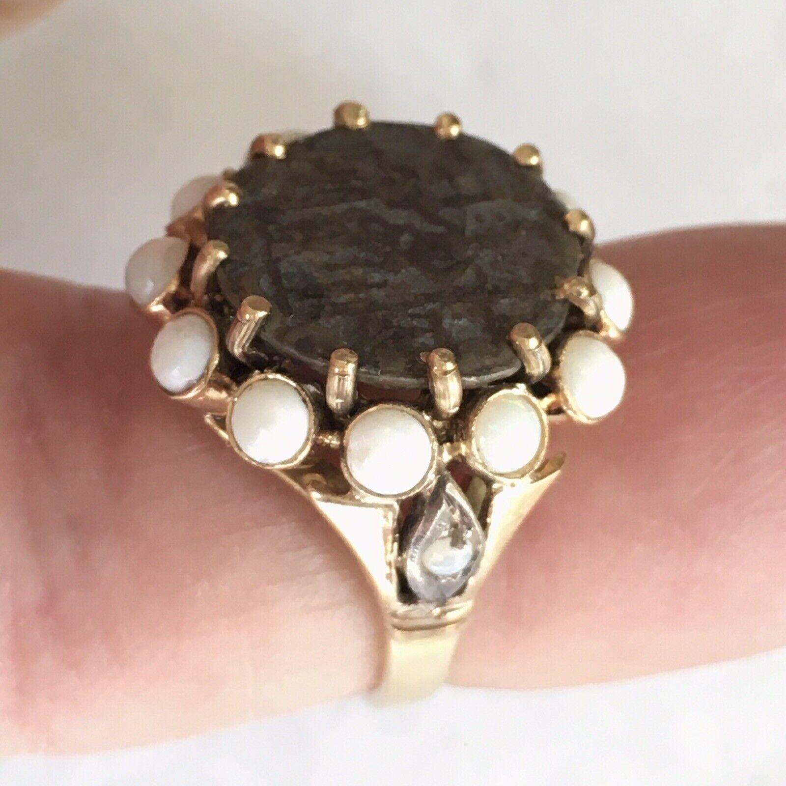 Women's Retro 14 Karat Yellow Gold Ancient Coin Ring Hallmarked Opals, 1940s For Sale