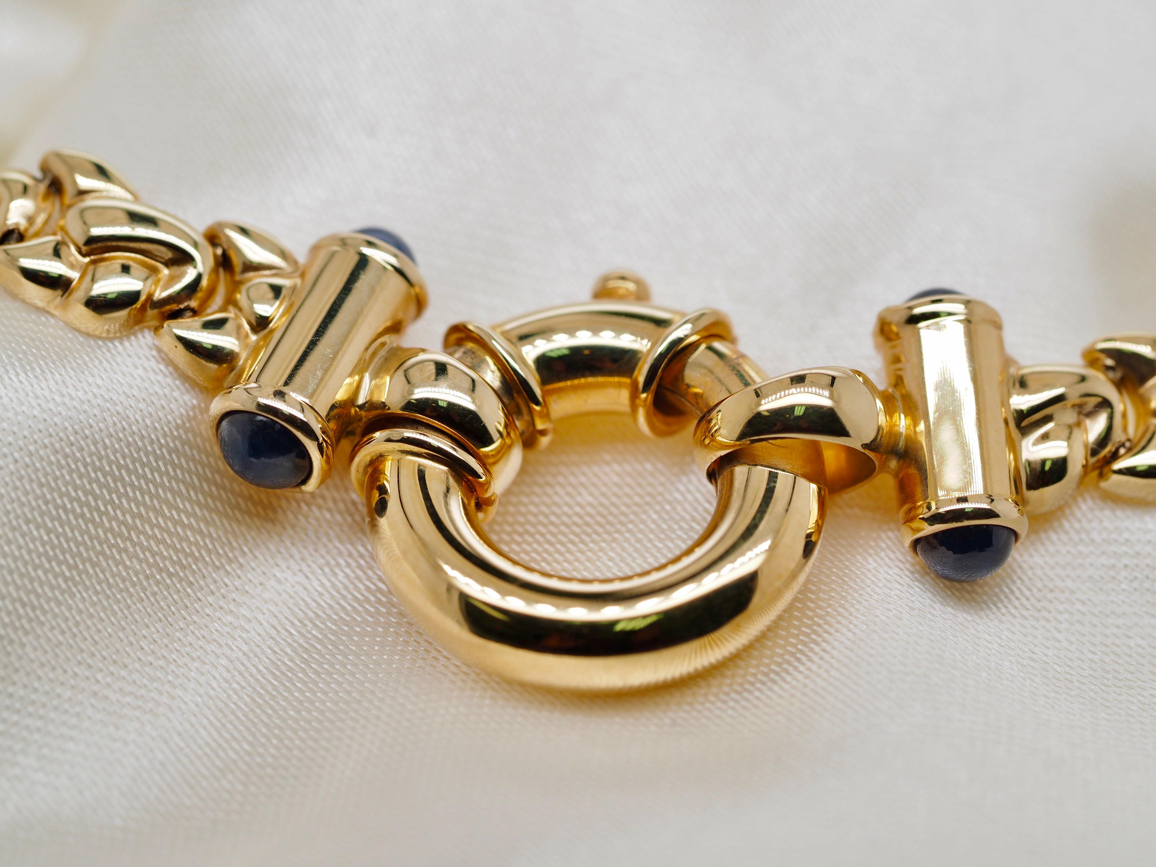 Women's or Men's Retro 14 Karat Yellow Gold Geometric Link Sapphire Bracelet