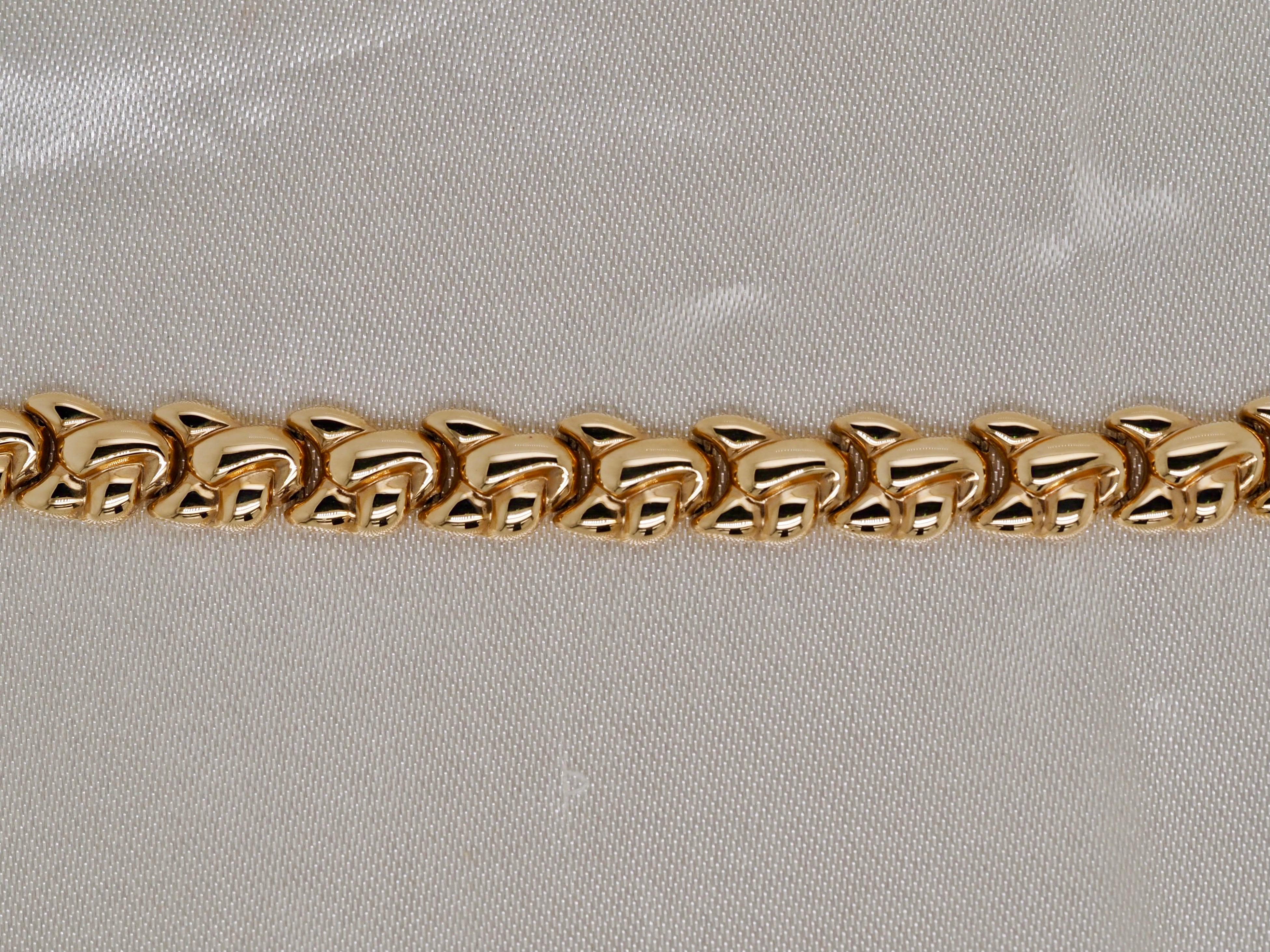 Retro 14 Karat Yellow Gold Geometric Link Sapphire Bracelet 2