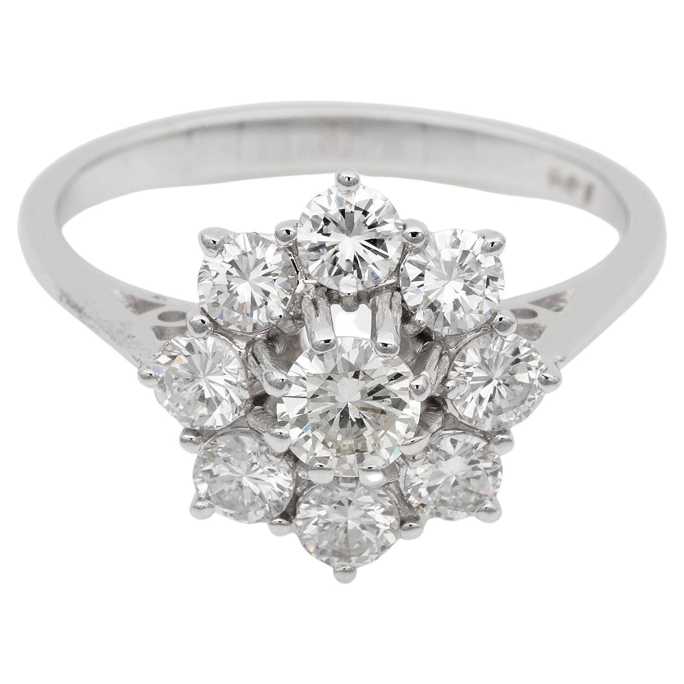 Retro 1.45 Ct G VVS Brilliant Cut Diamond Daisy 18 Kt Ring For Sale