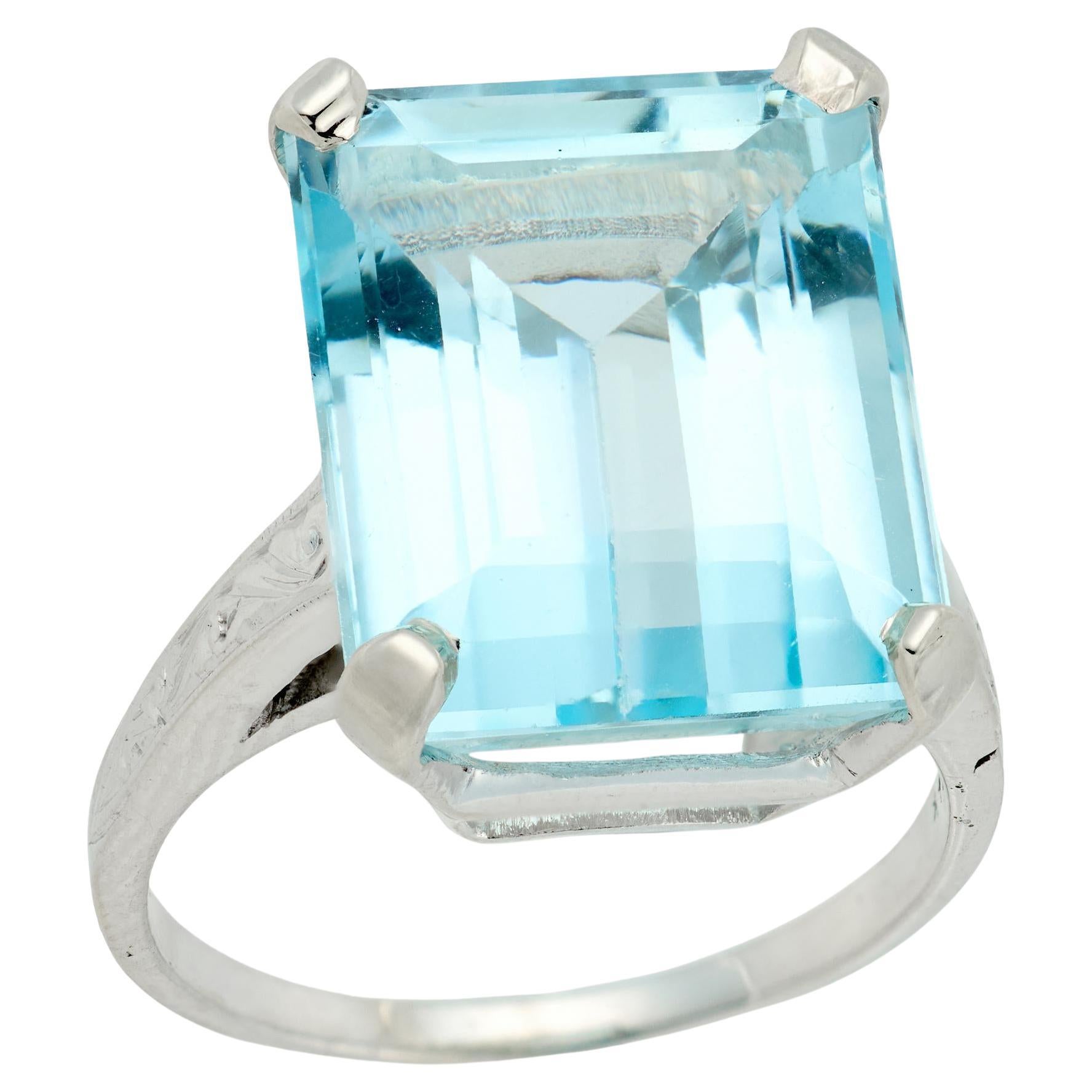 Retro 14k Aqua Cocktail Ring