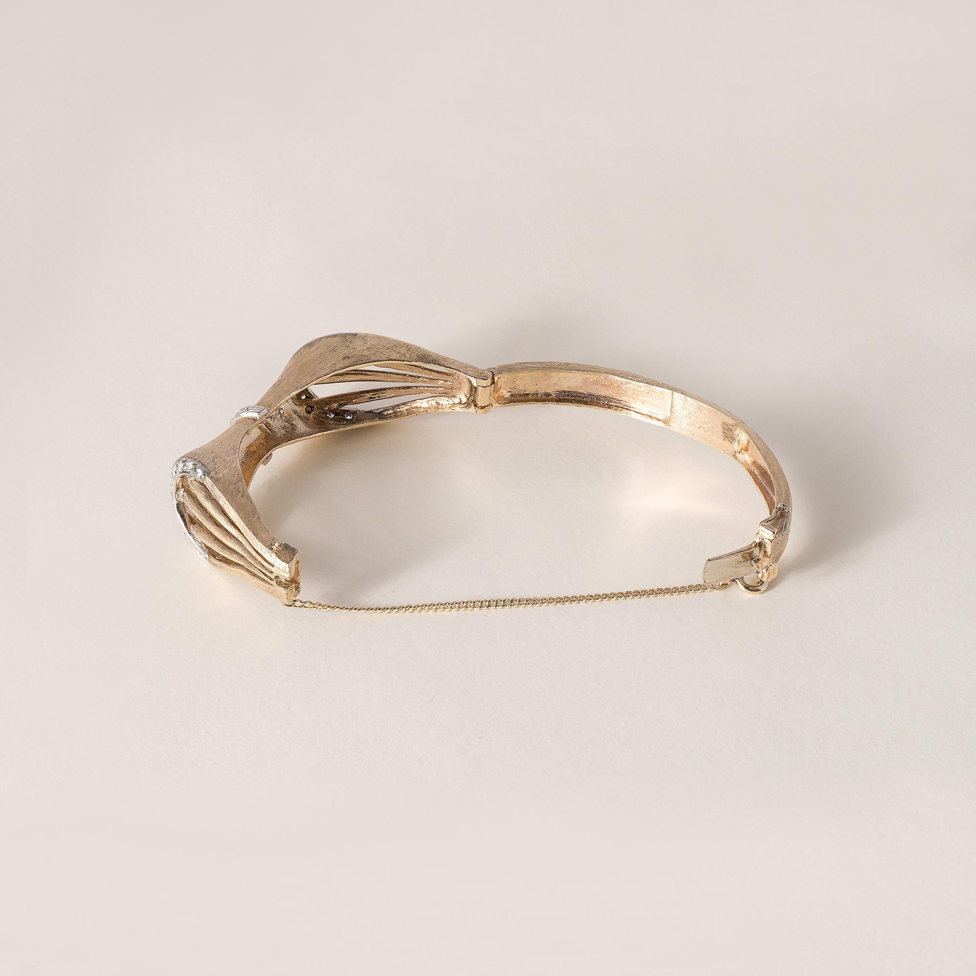 Single Cut Retro 14K Brushed Gold and Diamond Stars Bow Tie Bangle Bracelet For Sale