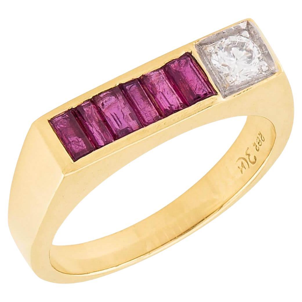 Anillo retro de 14k con diamantes y rubíes en venta