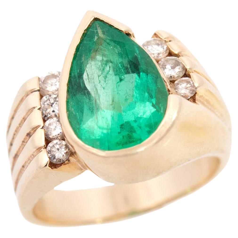 Retro 14k Emerald and Diamond Ring
