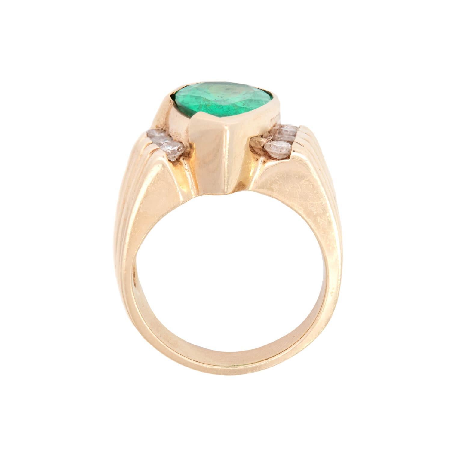 Retro 14k GIA Emerald and Diamond Ring 4ct In Good Condition For Sale In Narberth, PA