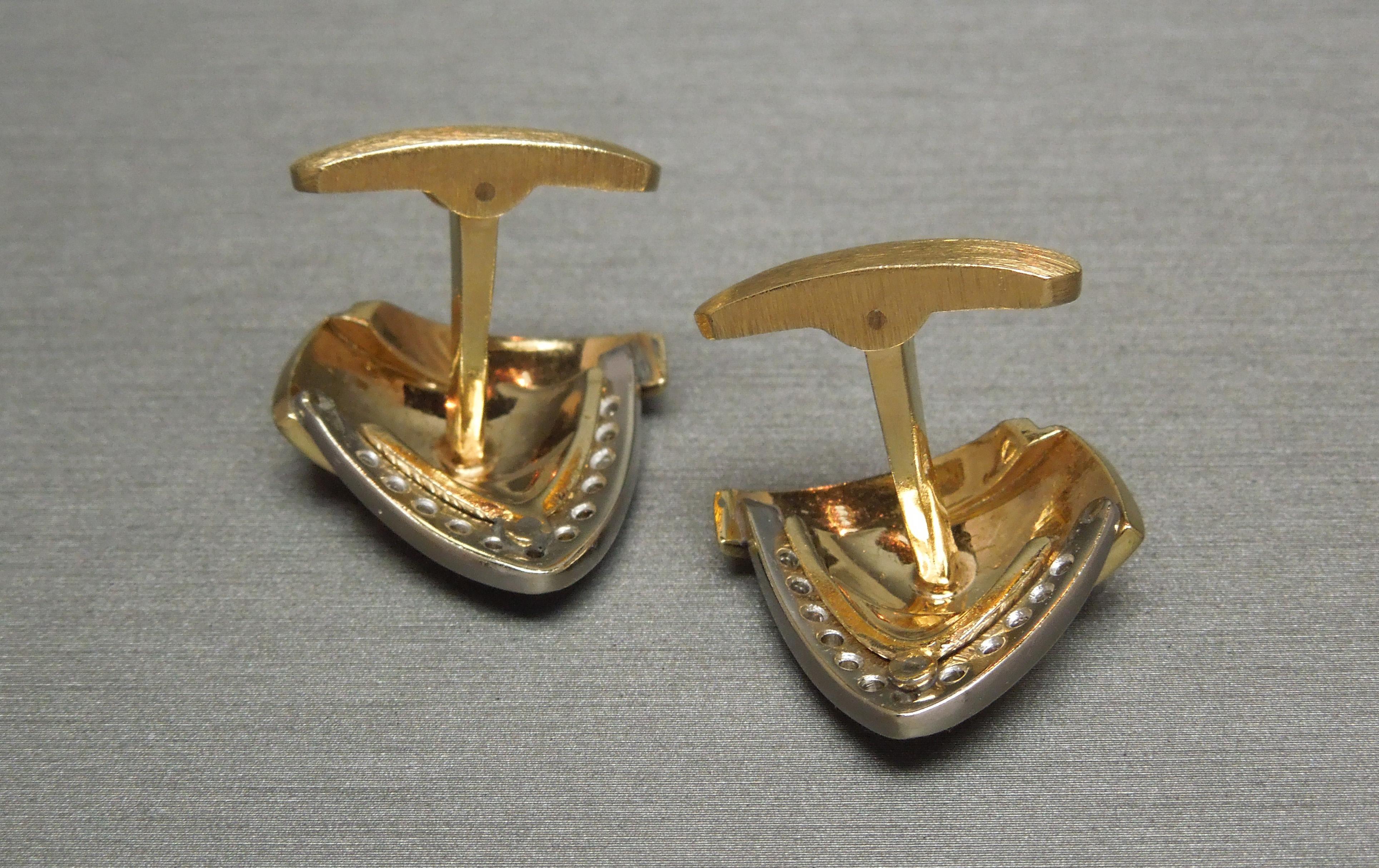 Retro 14 Karat Gold Diamond Cufflinks In Excellent Condition For Sale In METAIRIE, LA