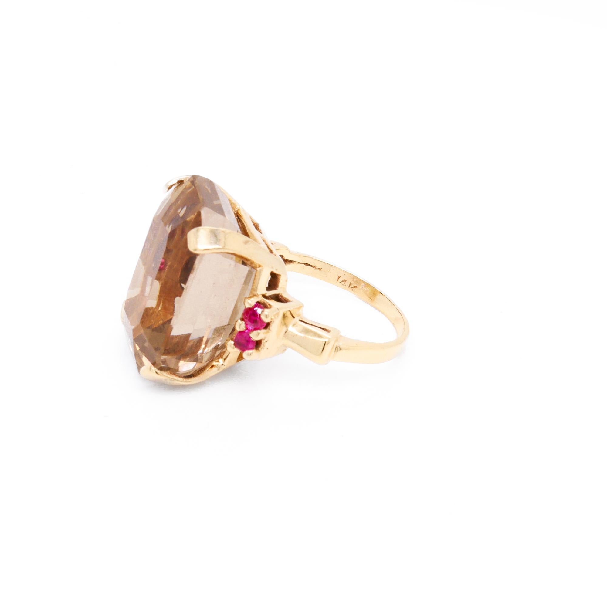 Anello Cocktail Retrò in oro 14K, quarzo e rubino in vendita 3