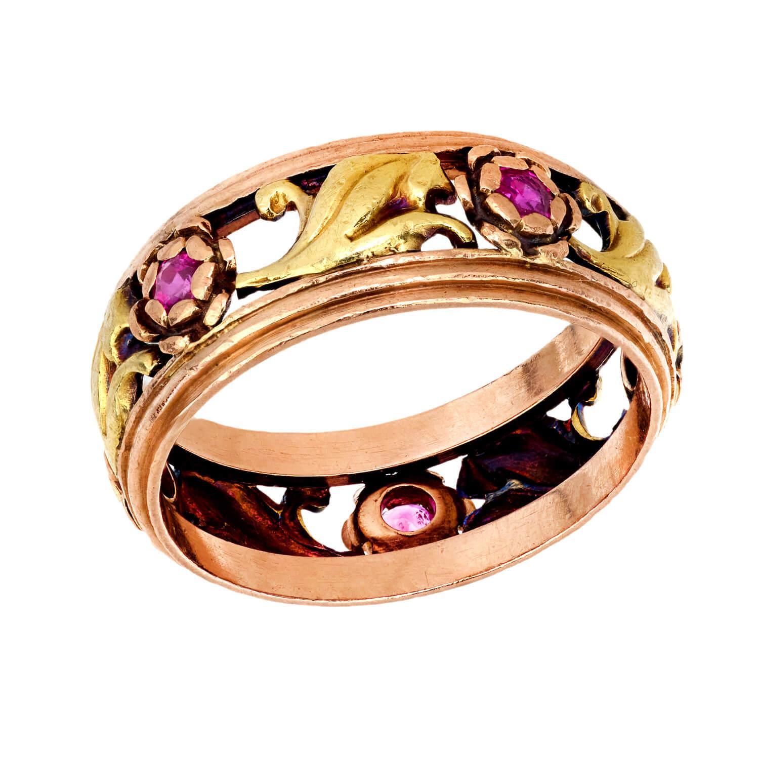 Taglio rotondo Fascia con motivo floreale in rubino retrò in metalli misti 14k in vendita