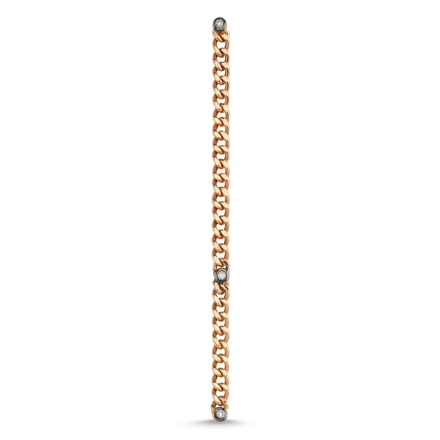 Retro 14k rose gold chain earring with three diamond (single) by Selda Jewellery

Additional Information:-
Collection: Waves Collection
14k Rose gold
0.18ct White diamond
Length 8.5cm