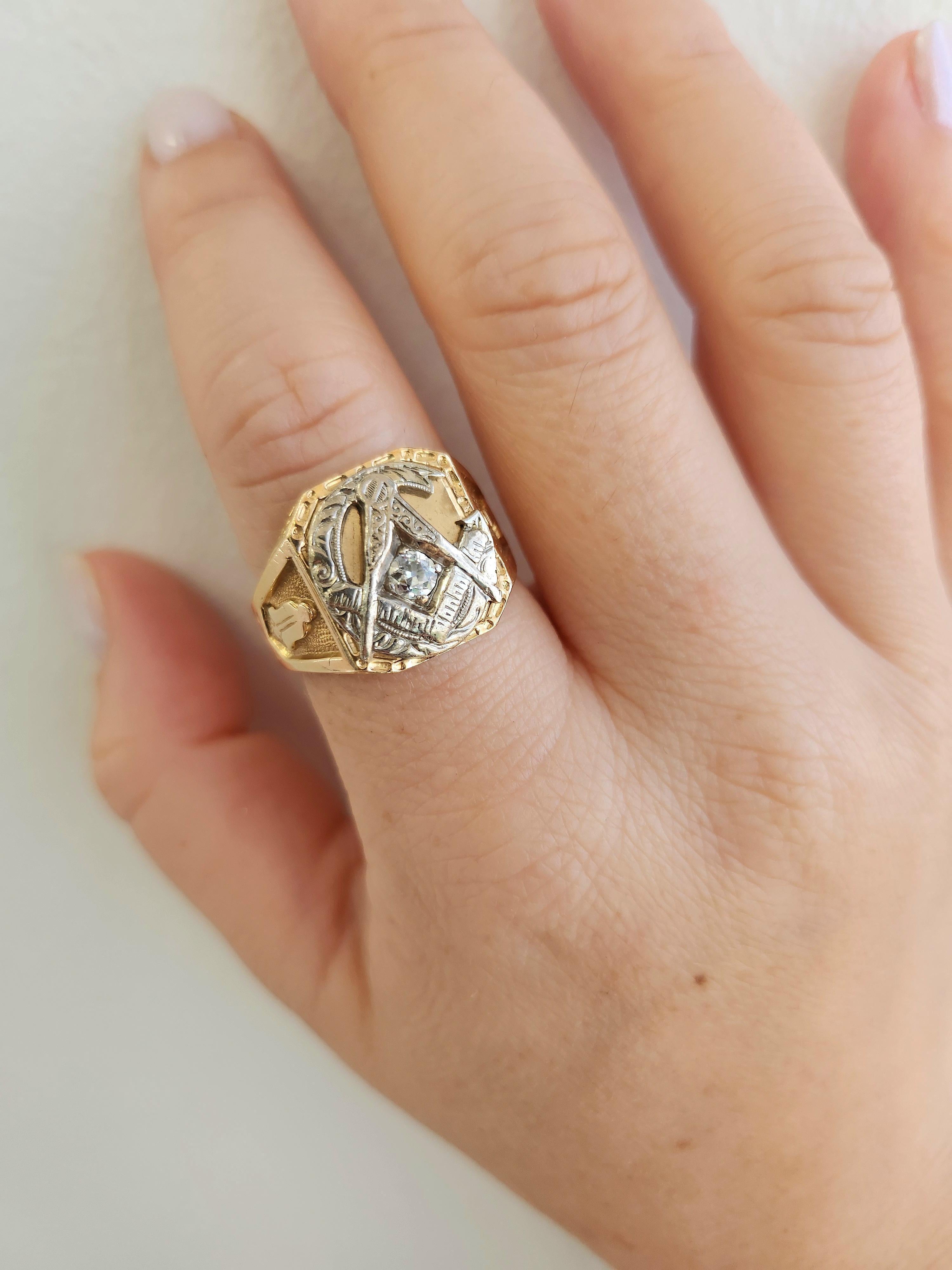 Men's Retro 14K Rose Gold Masonic Old Mine Cut Diamond Signet Ring For Sale