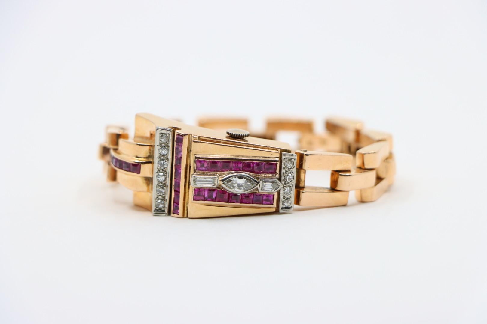 Reloj Pulsera Retro Oro Rosa 14K Rubí Diamantes Corte mixto en venta
