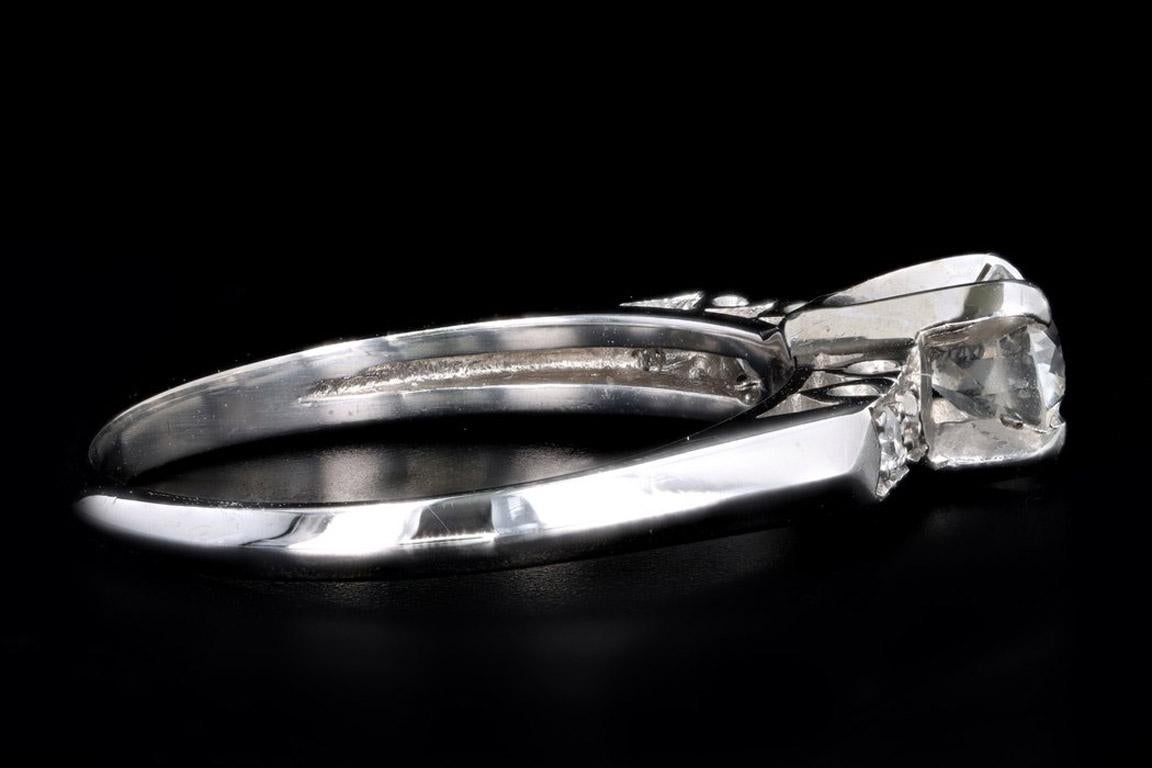 Rétro Bague de fiançailles rétro en or blanc 14 carats avec diamant taille vieille Europe de 0,37 carat en vente
