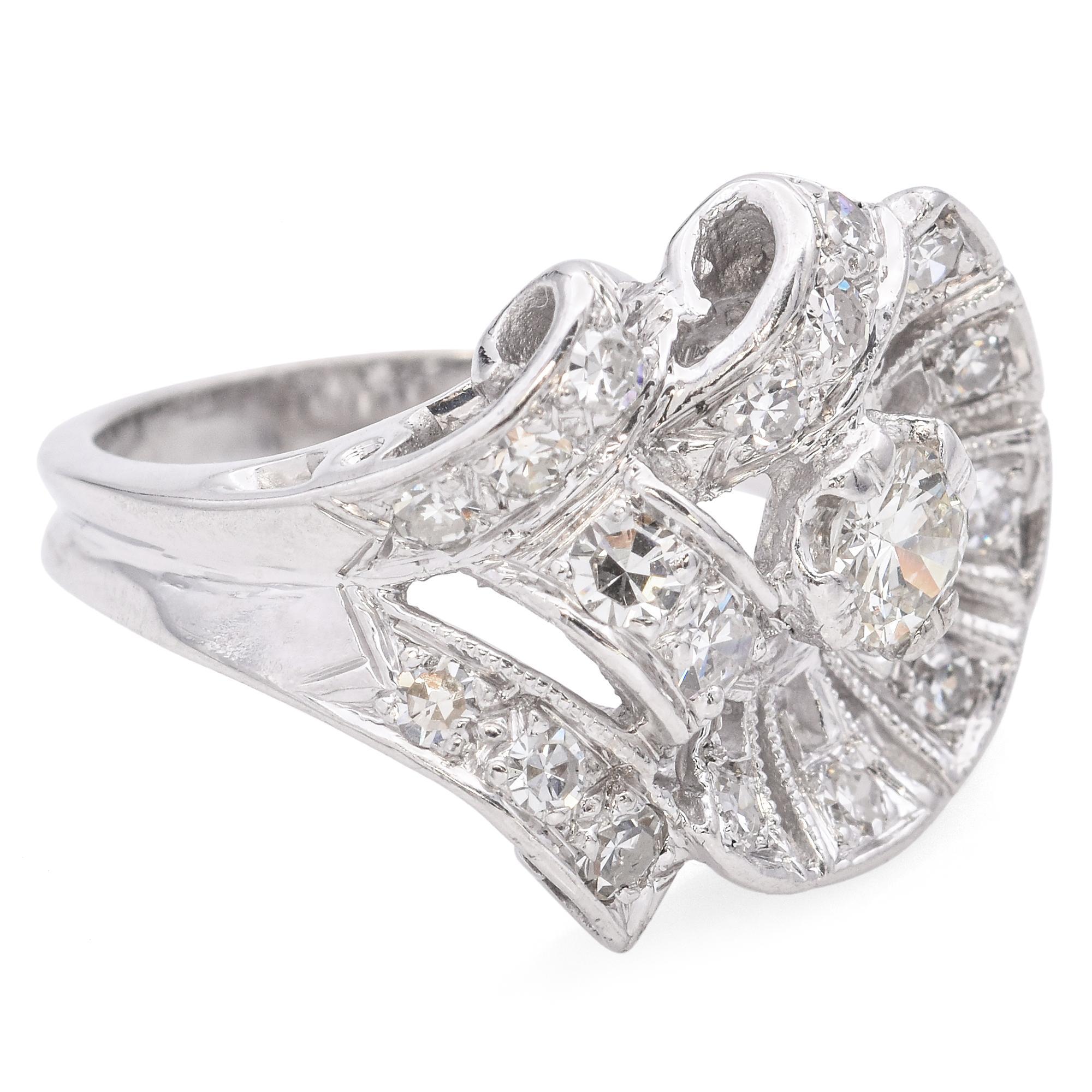 Retro 14k White Gold Diamond Cocktail Ring In Good Condition For Sale In New York, NY