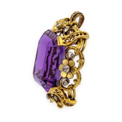 Broche-colgante retro de oro amarillo de 14K con amatista grande y diamantes, de alrededor de la década de 1940
