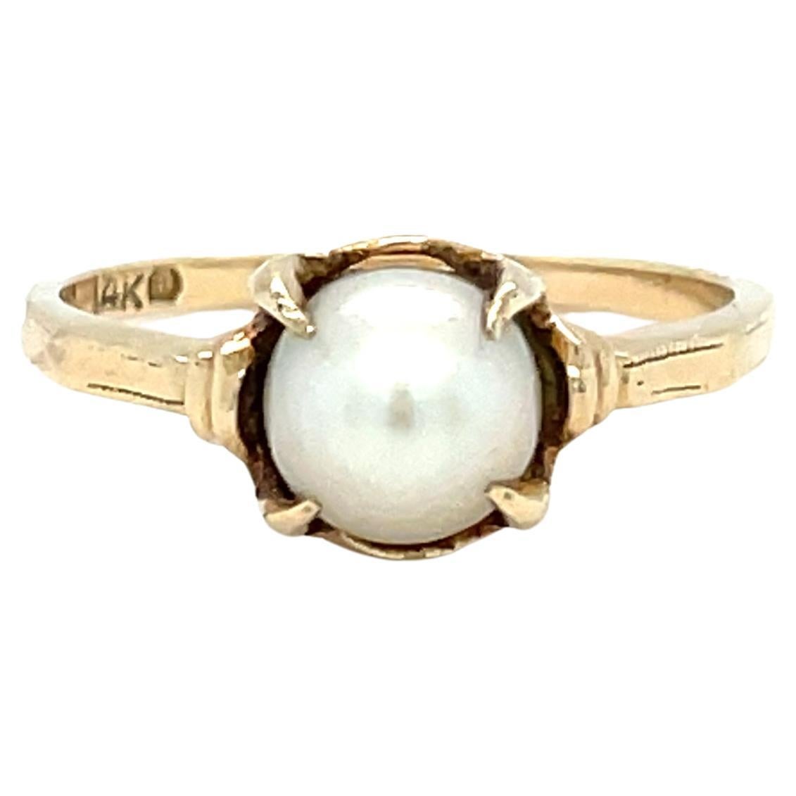 Retro 14k Yellow Gold Pearl Ring