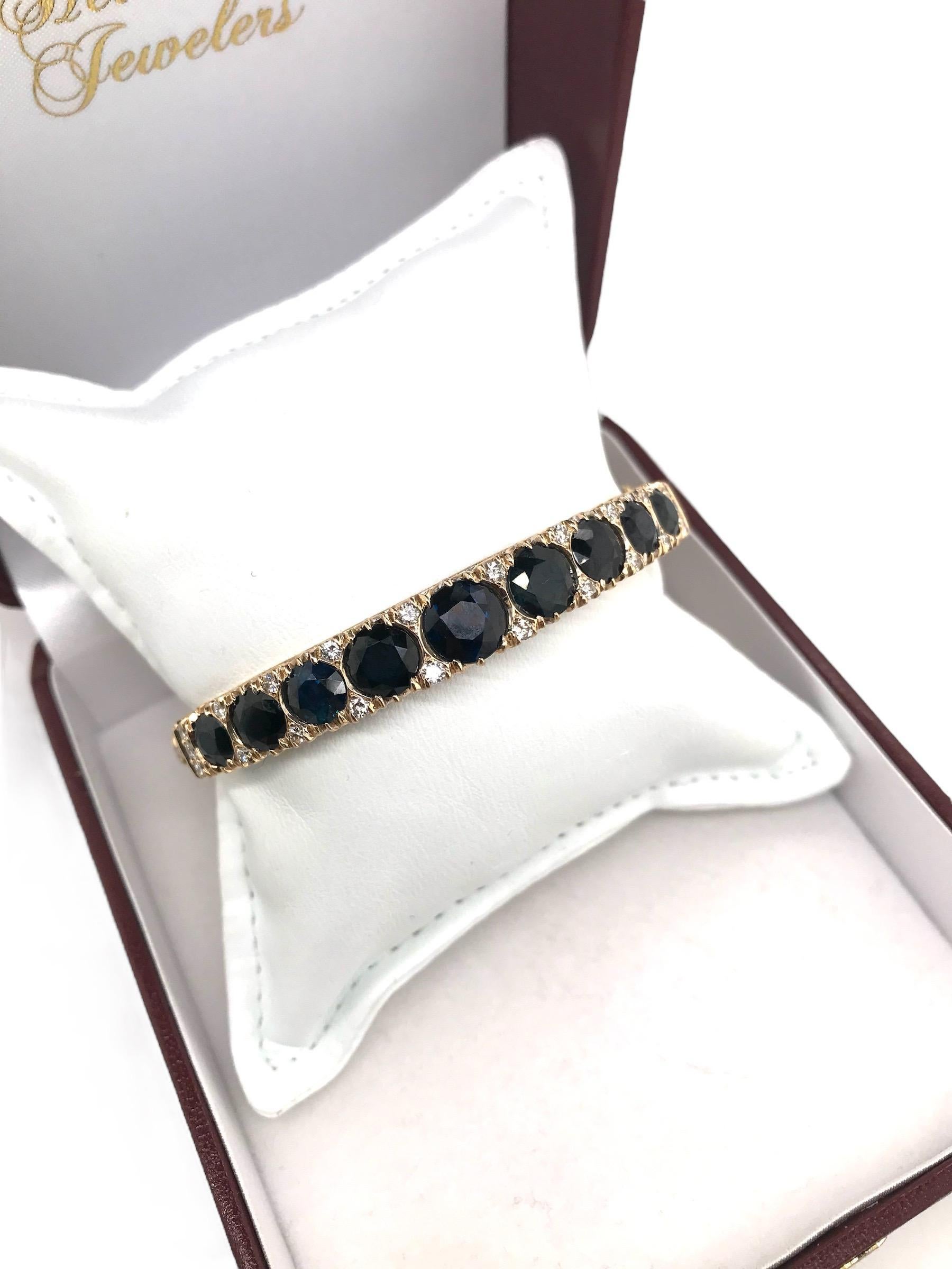Bracelet jonc rétro en or jaune 14 carats avec saphir en vente 4