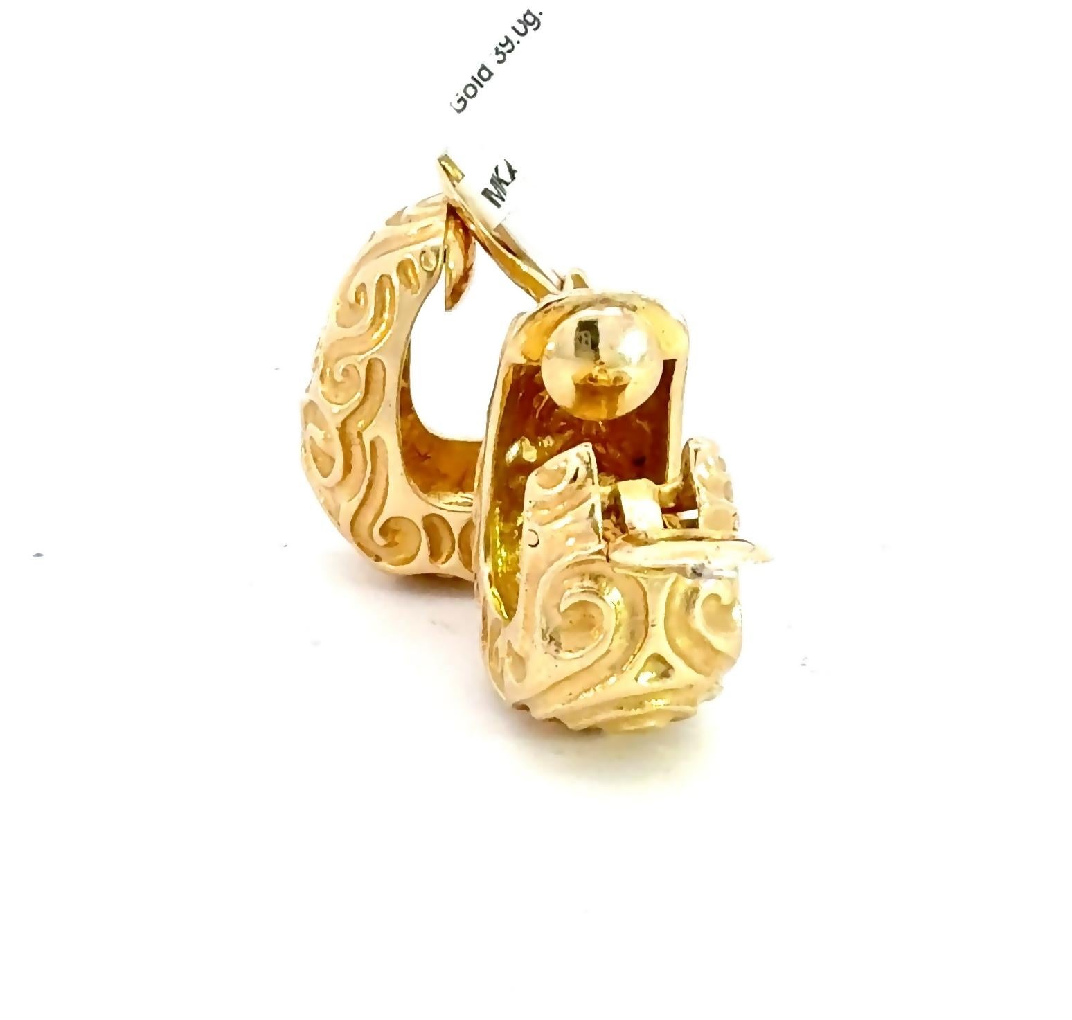 Orecchini a cerchio a spirale retrò in oro giallo 14 carati con clip in vendita 4