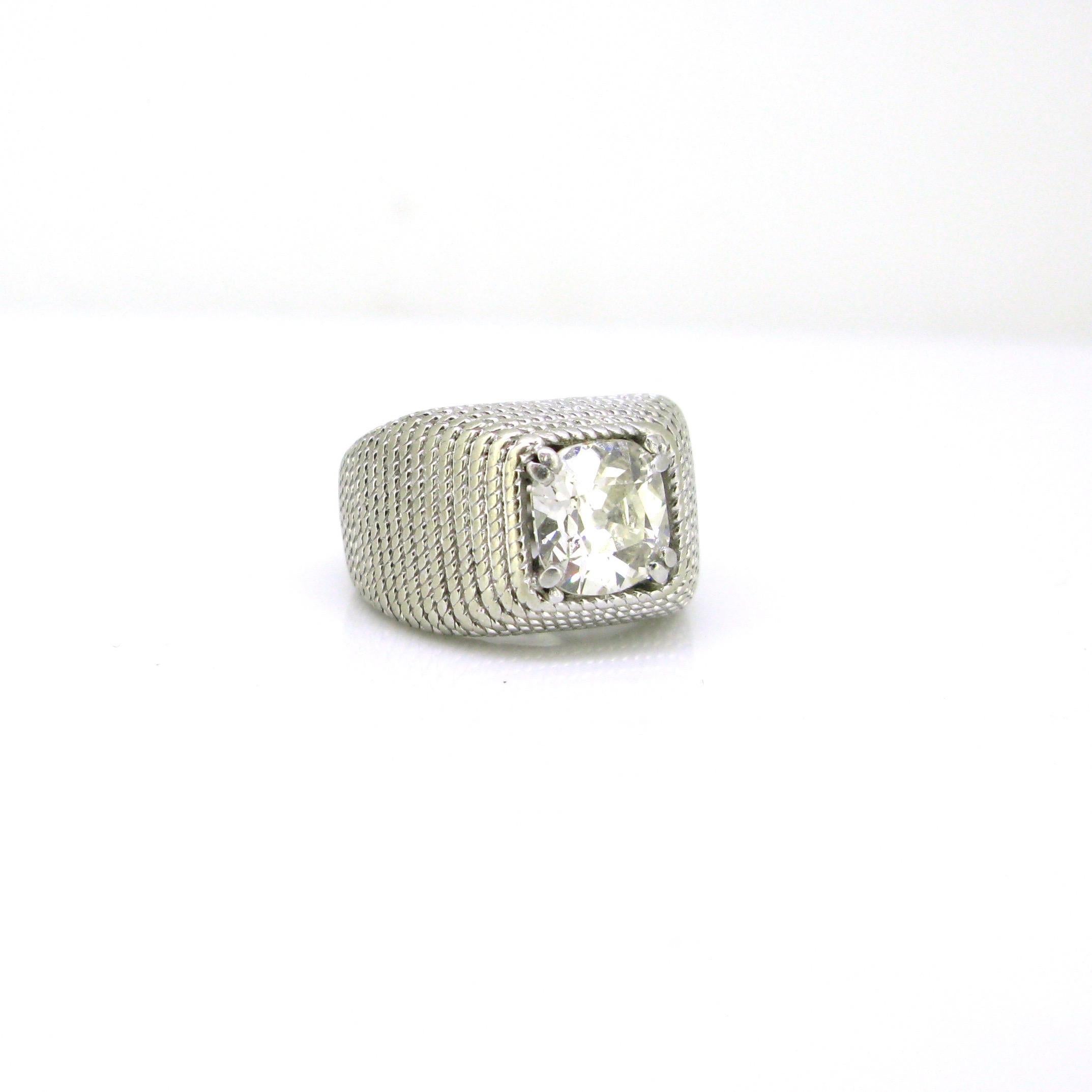 Women's or Men's Retro 1.60 Carat Square Cushion Cut Diamond Signet Ring Platinum circa 1930