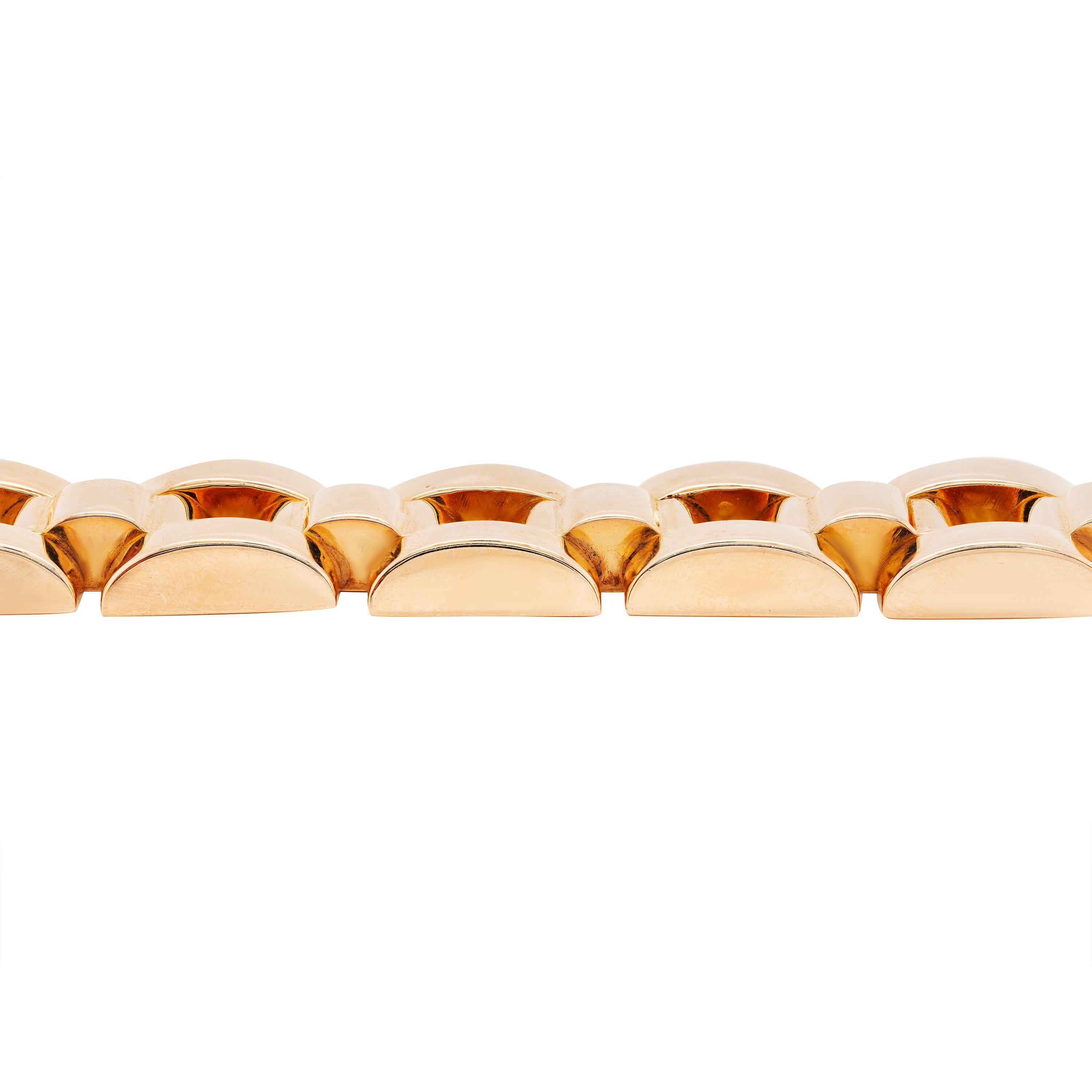 Retro 18 Carat Yellow Gold 'Tank' Style Link Bracelet In Good Condition For Sale In London, GB