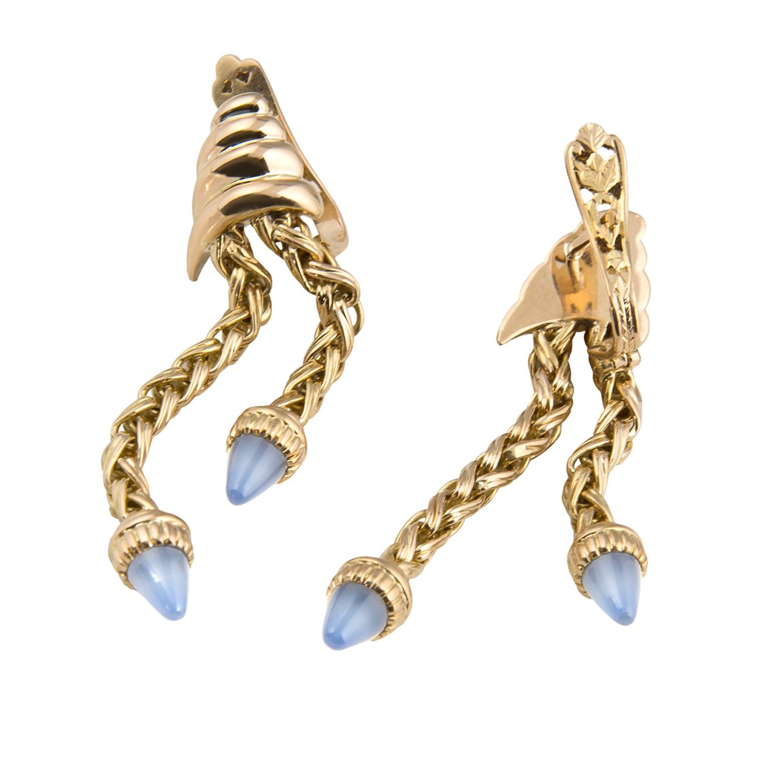 Retro 18 Karat Gold Blue Stones Dangling Earrings For Sale 1