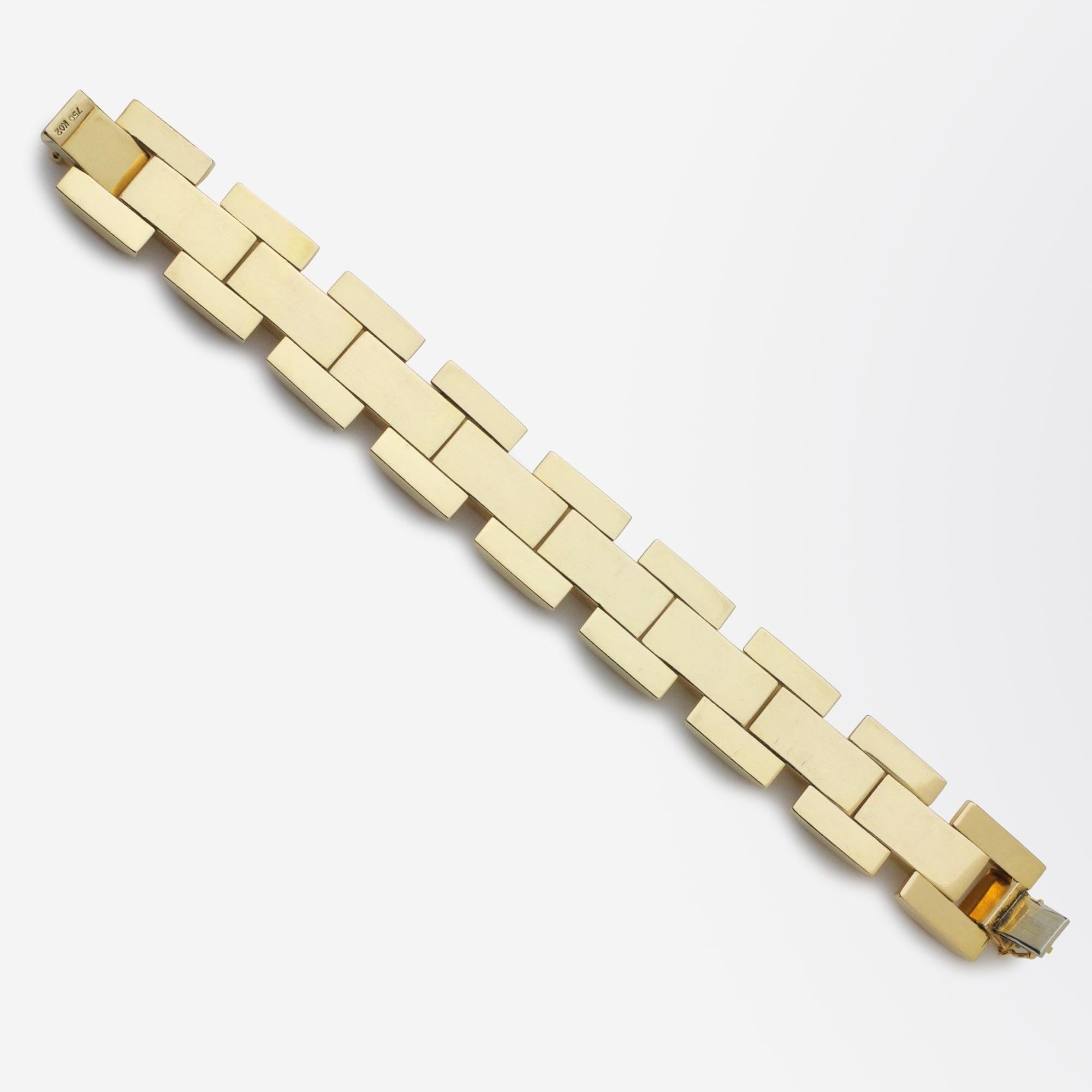 Retro 18 Karat Gold Tank Bracelet In Good Condition For Sale In Brisbane, QLD