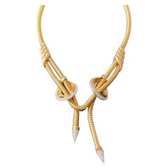 Collar retro de tubería de gas de oro rosa de 18 quilates y platino con diamantes, años 40