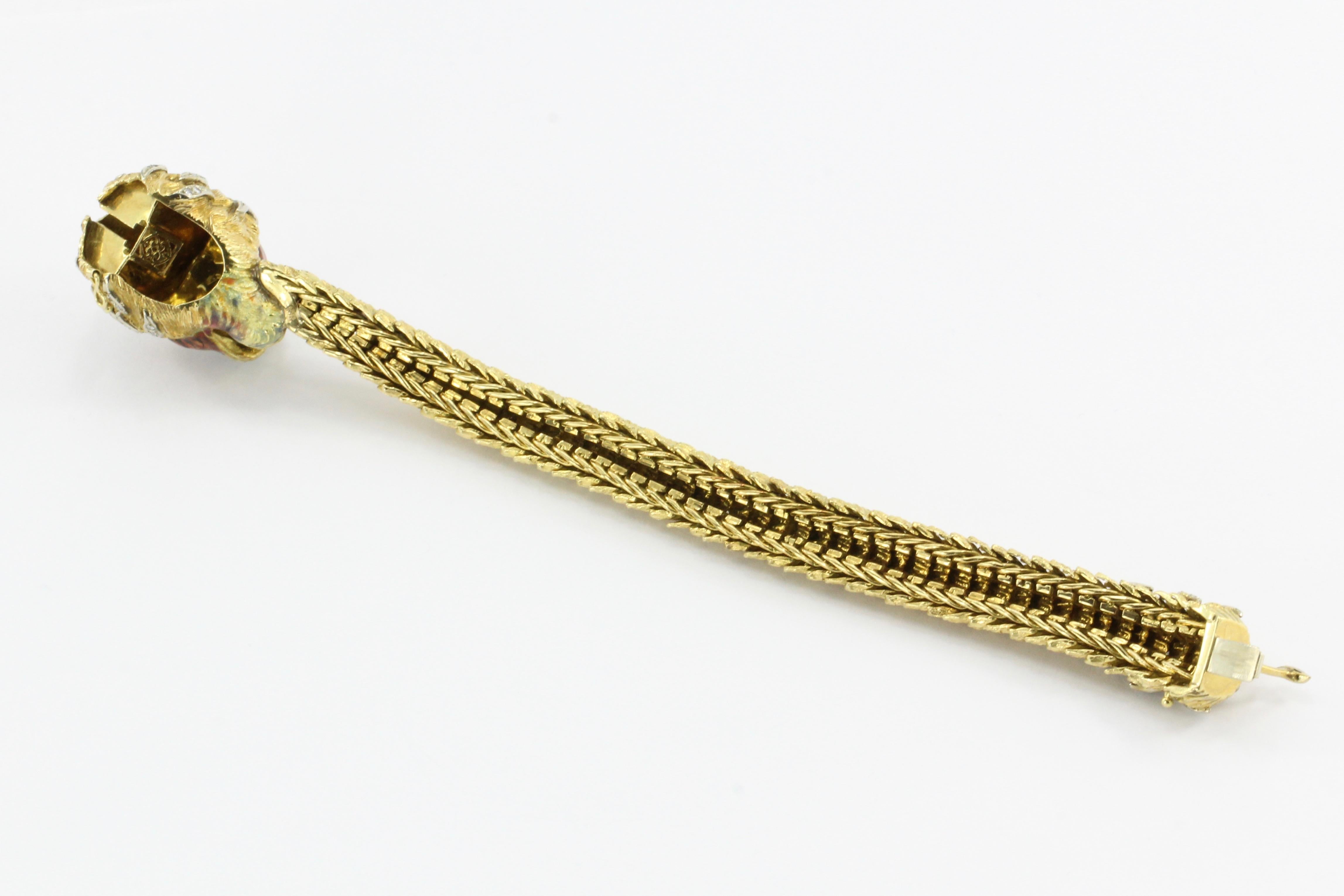 Retro 18 Karat Yellow Gold Diamond and Enamel Lion Head Bracelet 5